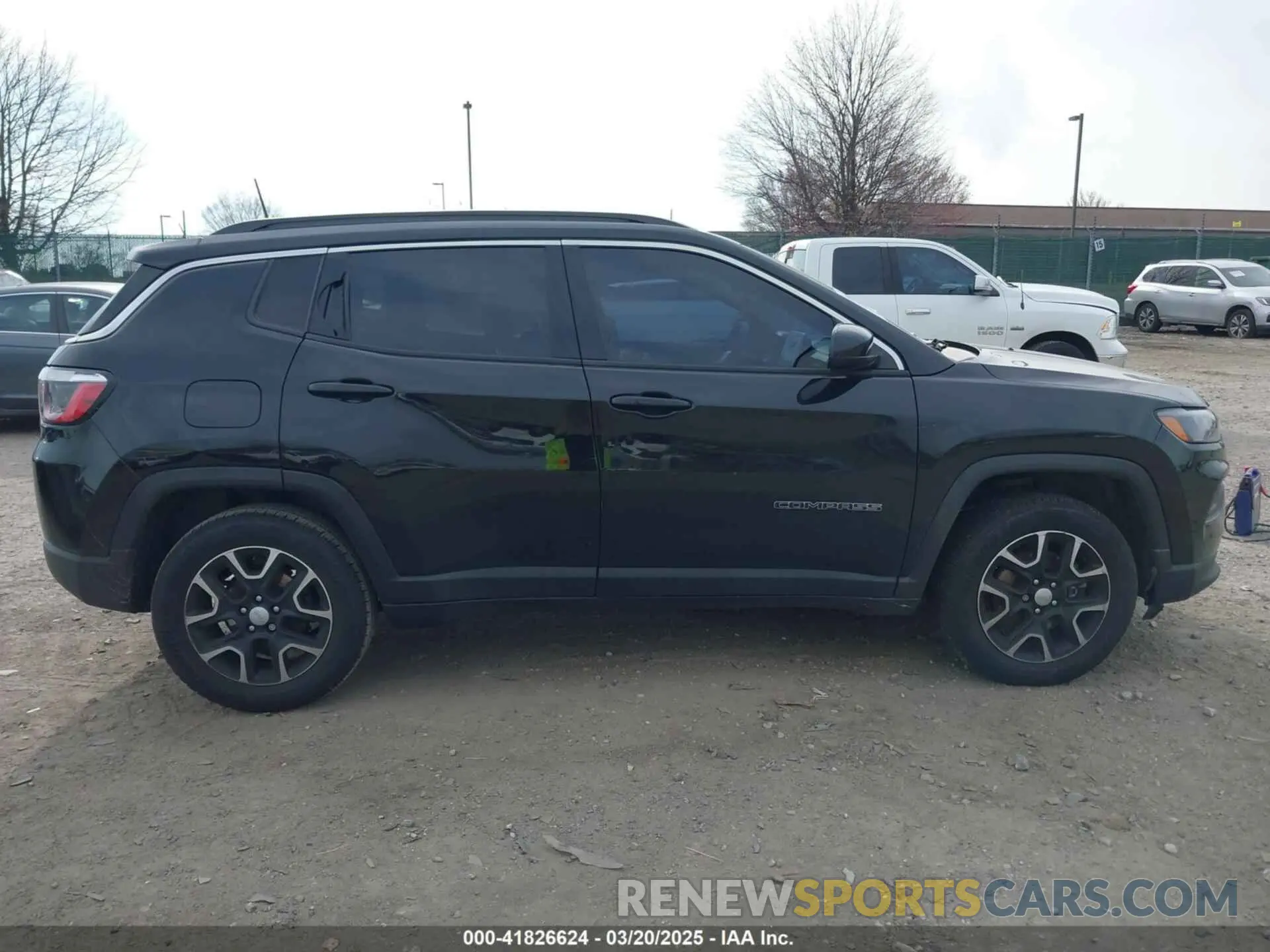 12 Photograph of a damaged car 3C4NJDBB2NT135824 JEEP COMPASS 2022