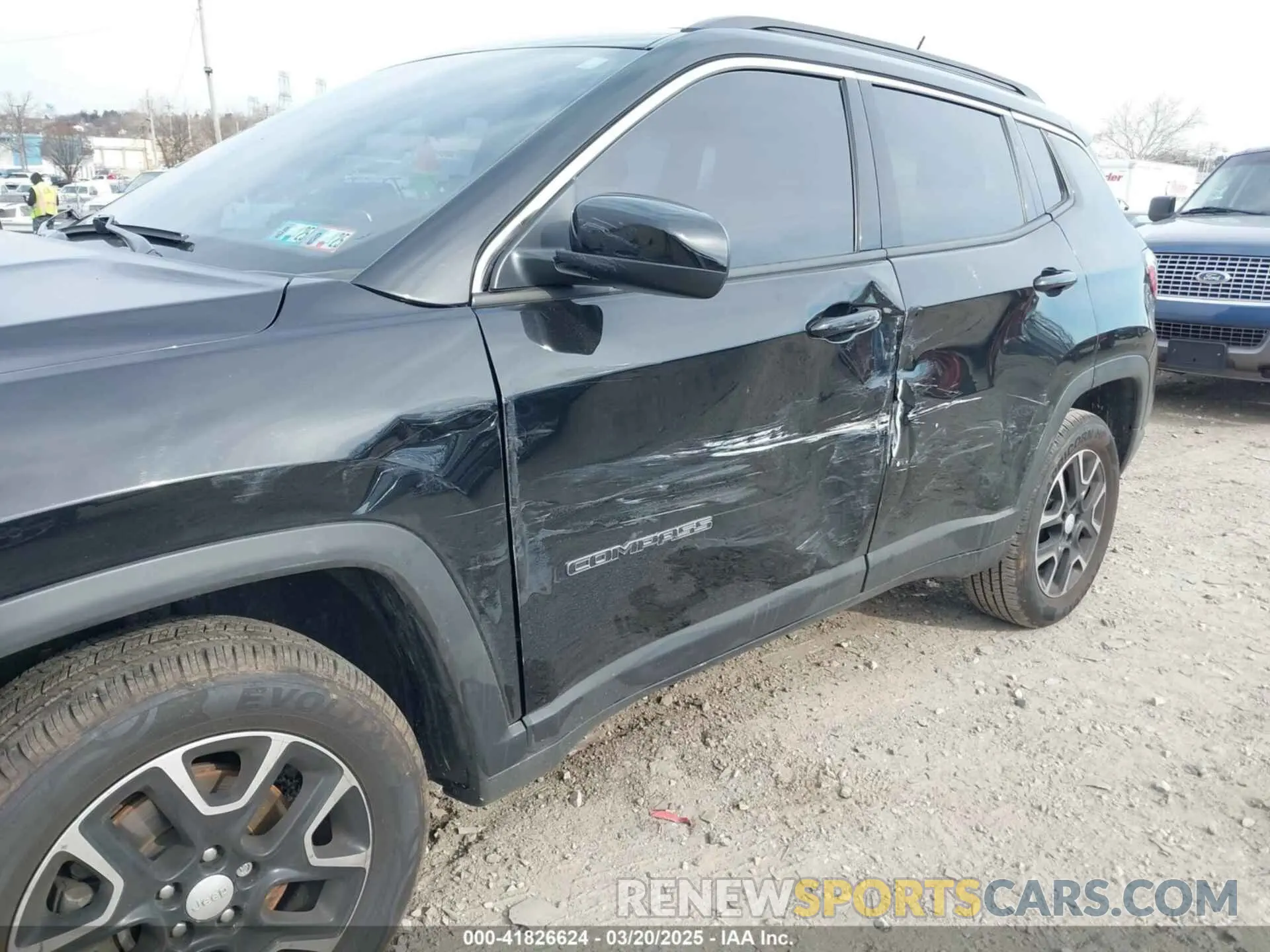 6 Photograph of a damaged car 3C4NJDBB2NT135824 JEEP COMPASS 2022