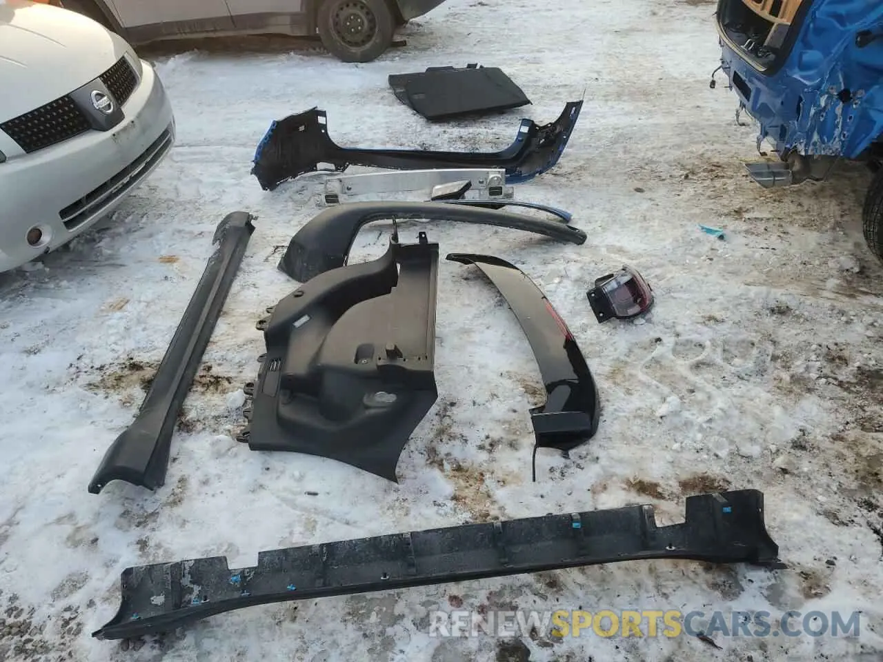 13 Photograph of a damaged car 3C4NJDBB2NT185753 JEEP COMPASS 2022