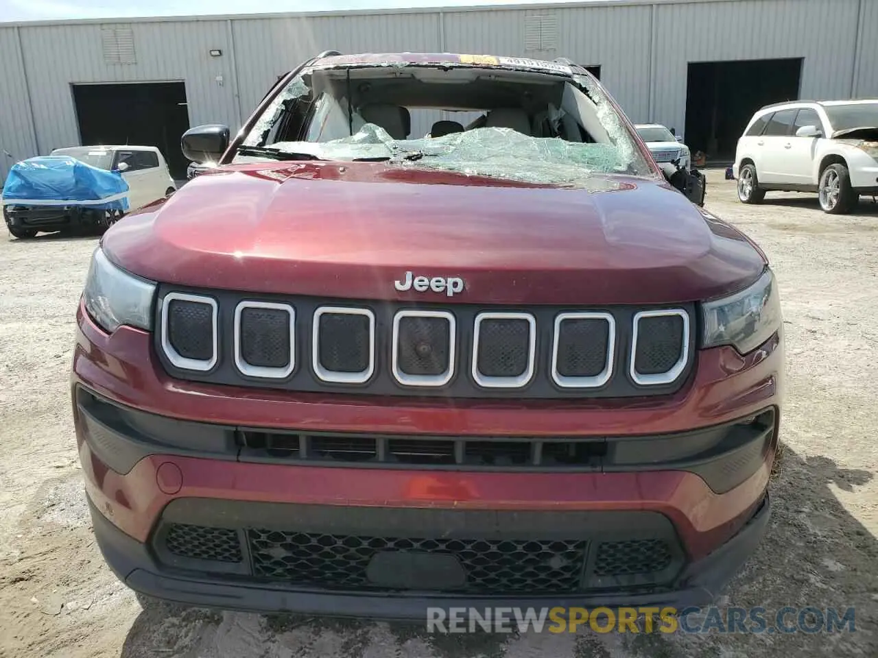5 Photograph of a damaged car 3C4NJDBB3NT122001 JEEP COMPASS 2022