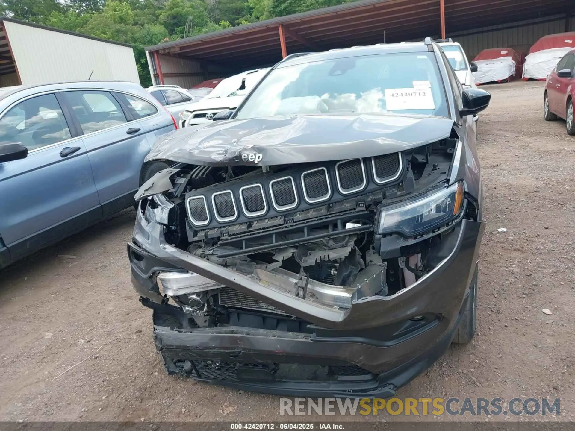 12 Photograph of a damaged car 3C4NJDBB3NT147304 JEEP COMPASS 2022