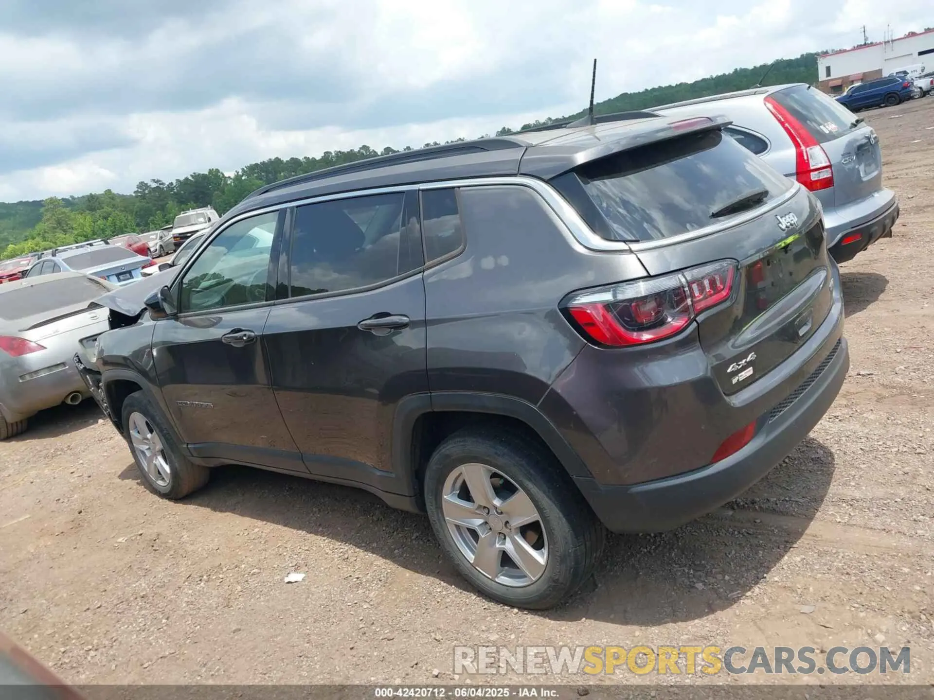 14 Photograph of a damaged car 3C4NJDBB3NT147304 JEEP COMPASS 2022