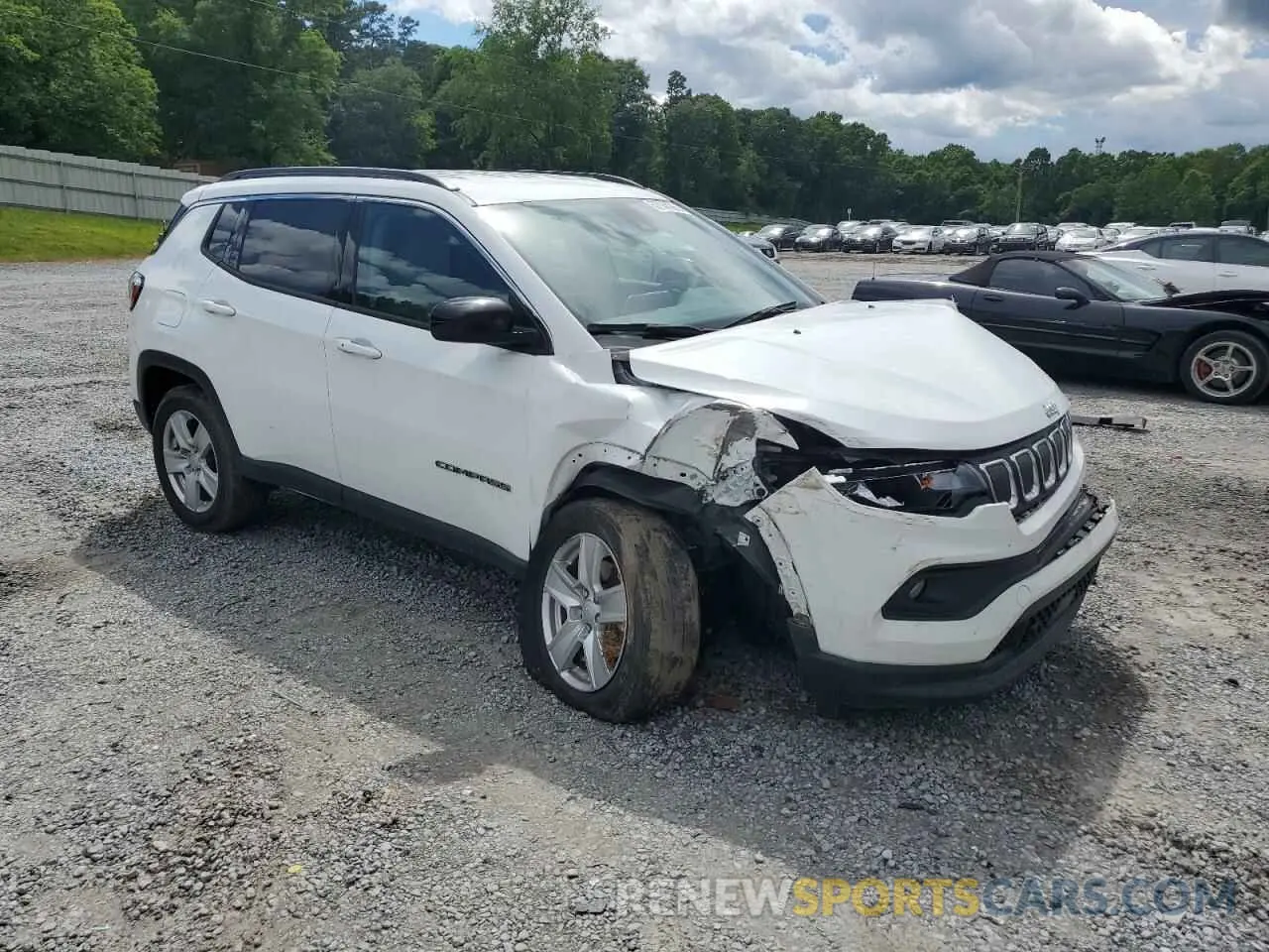 4 Photograph of a damaged car 3C4NJDBB3NT158254 JEEP COMPASS 2022