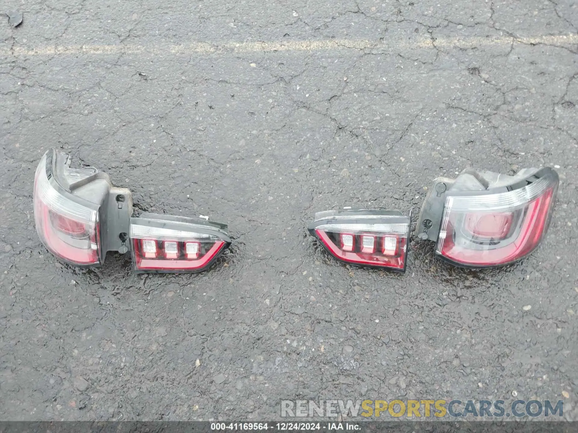 12 Photograph of a damaged car 3C4NJDBB3NT211986 JEEP COMPASS 2022