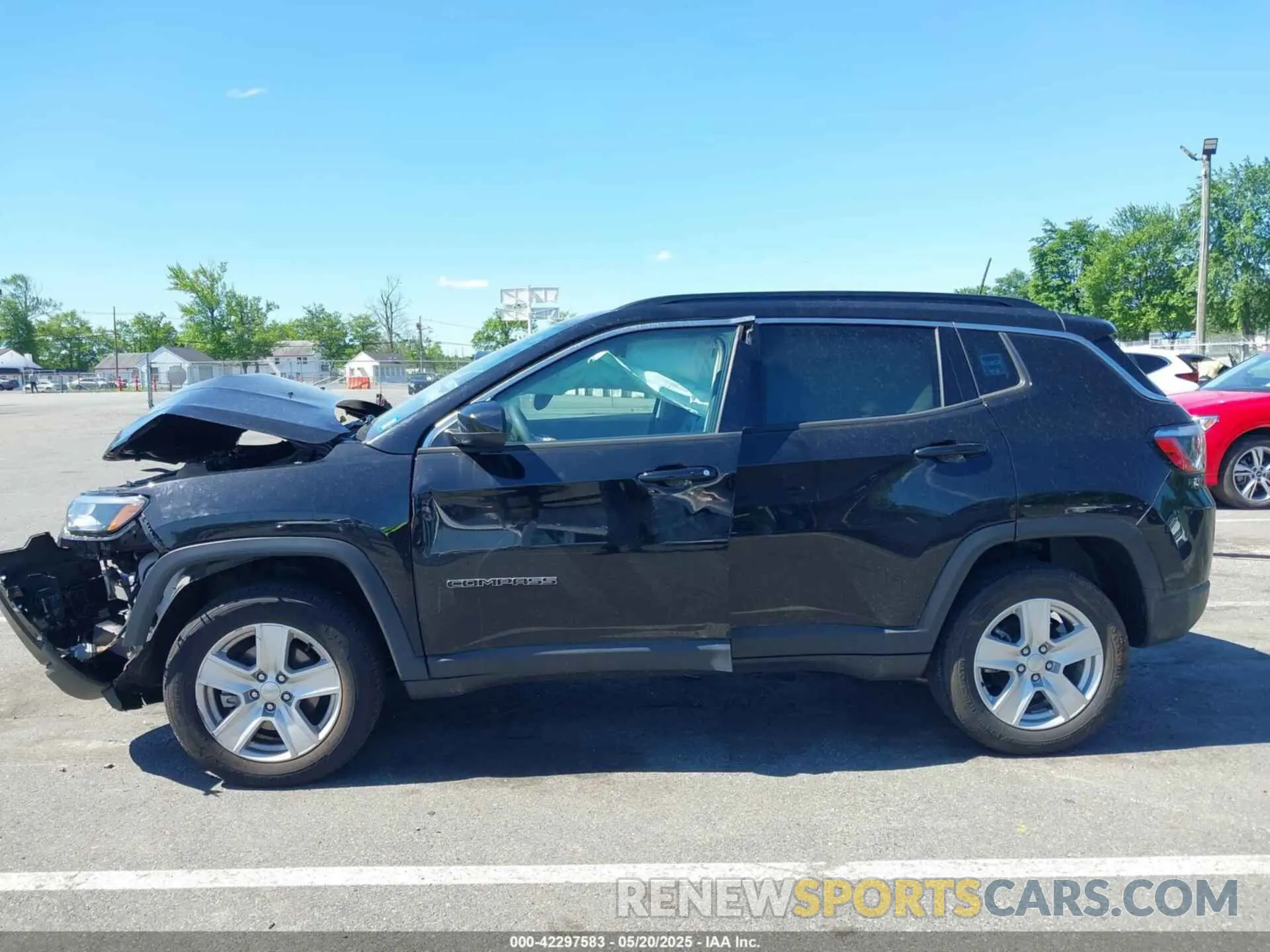 13 Photograph of a damaged car 3C4NJDBB4NT151989 JEEP COMPASS 2022