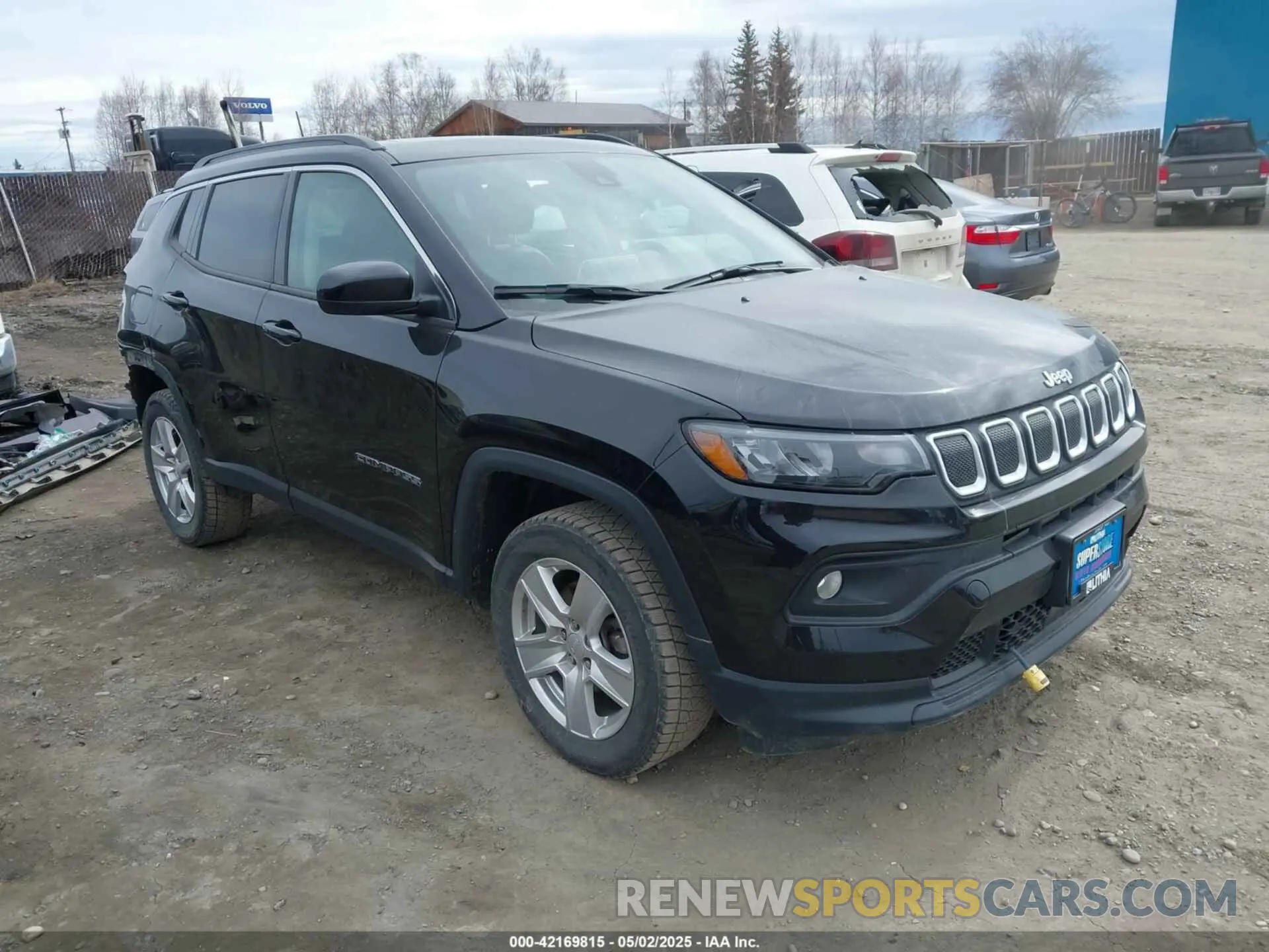 1 Photograph of a damaged car 3C4NJDBB5NT103207 JEEP COMPASS 2022