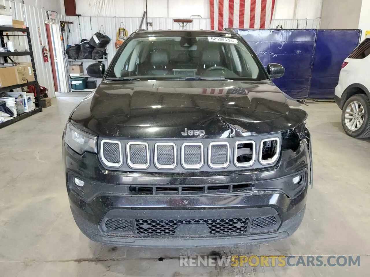 5 Photograph of a damaged car 3C4NJDBB5NT105376 JEEP COMPASS 2022