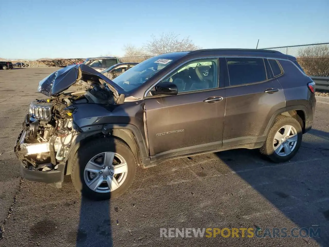 1 Photograph of a damaged car 3C4NJDBB5NT161351 JEEP COMPASS 2022
