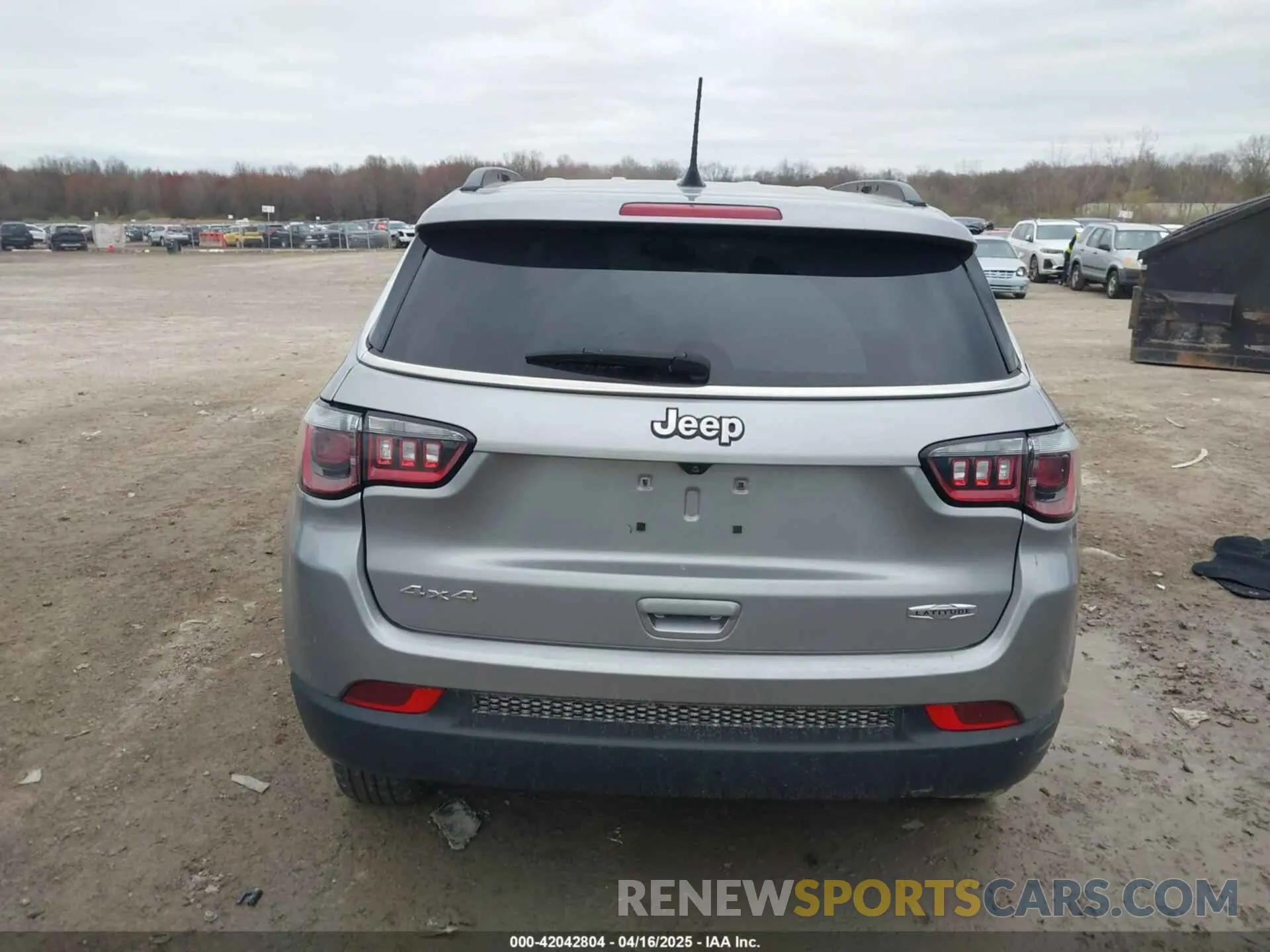 16 Photograph of a damaged car 3C4NJDBB5NT216798 JEEP COMPASS 2022