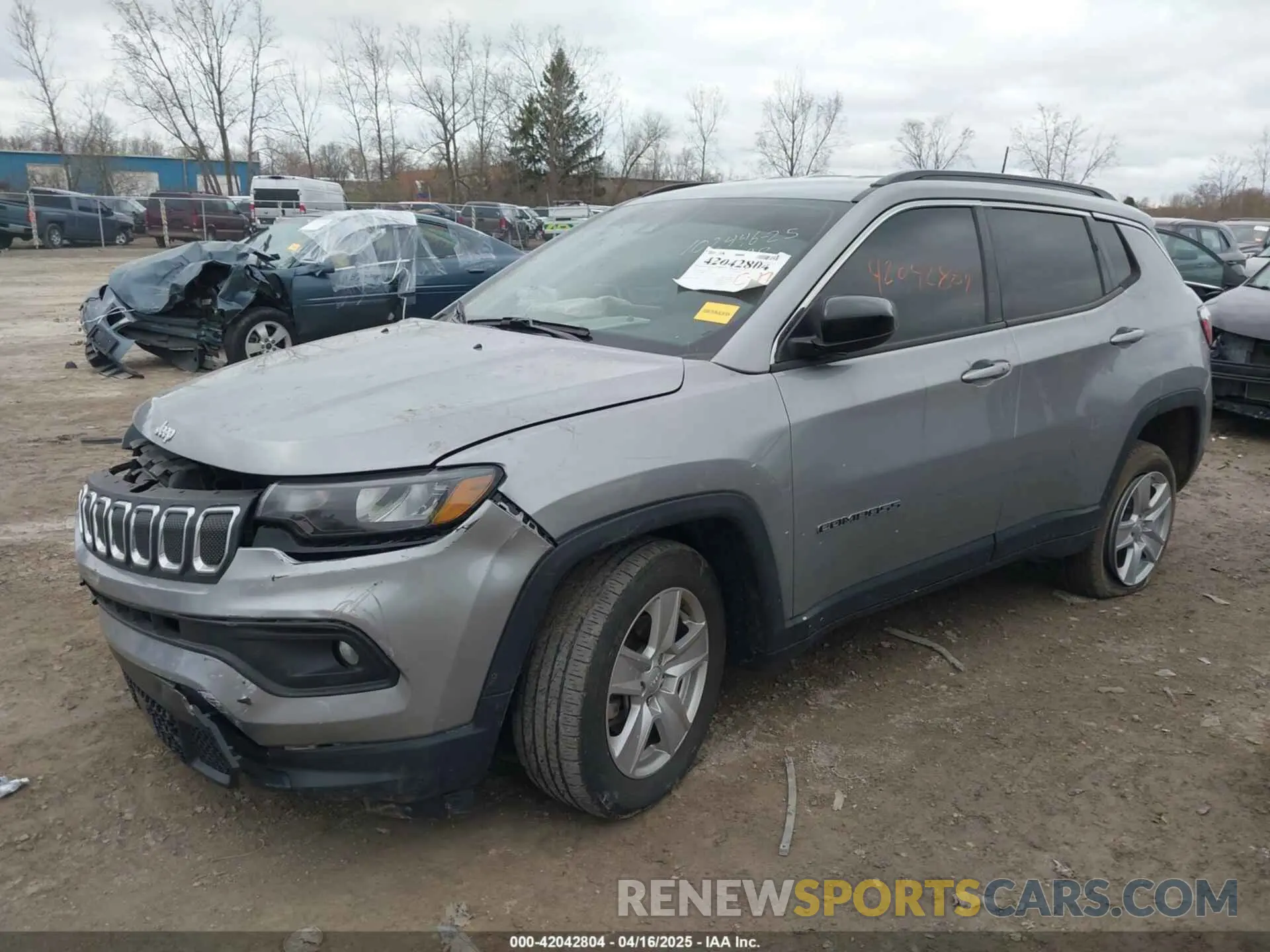 2 Photograph of a damaged car 3C4NJDBB5NT216798 JEEP COMPASS 2022