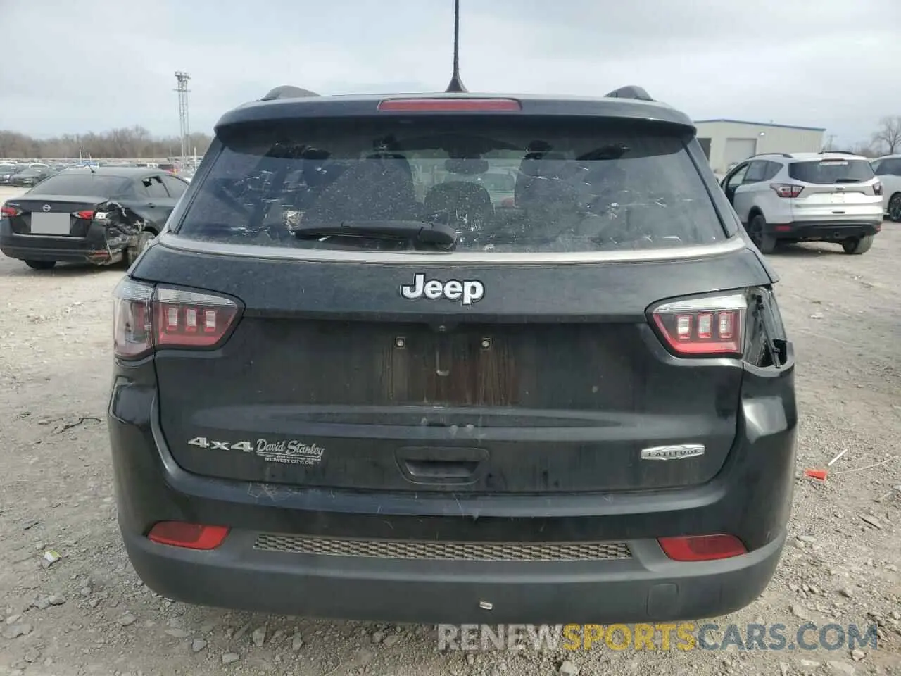 6 Photograph of a damaged car 3C4NJDBB6NT124048 JEEP COMPASS 2022