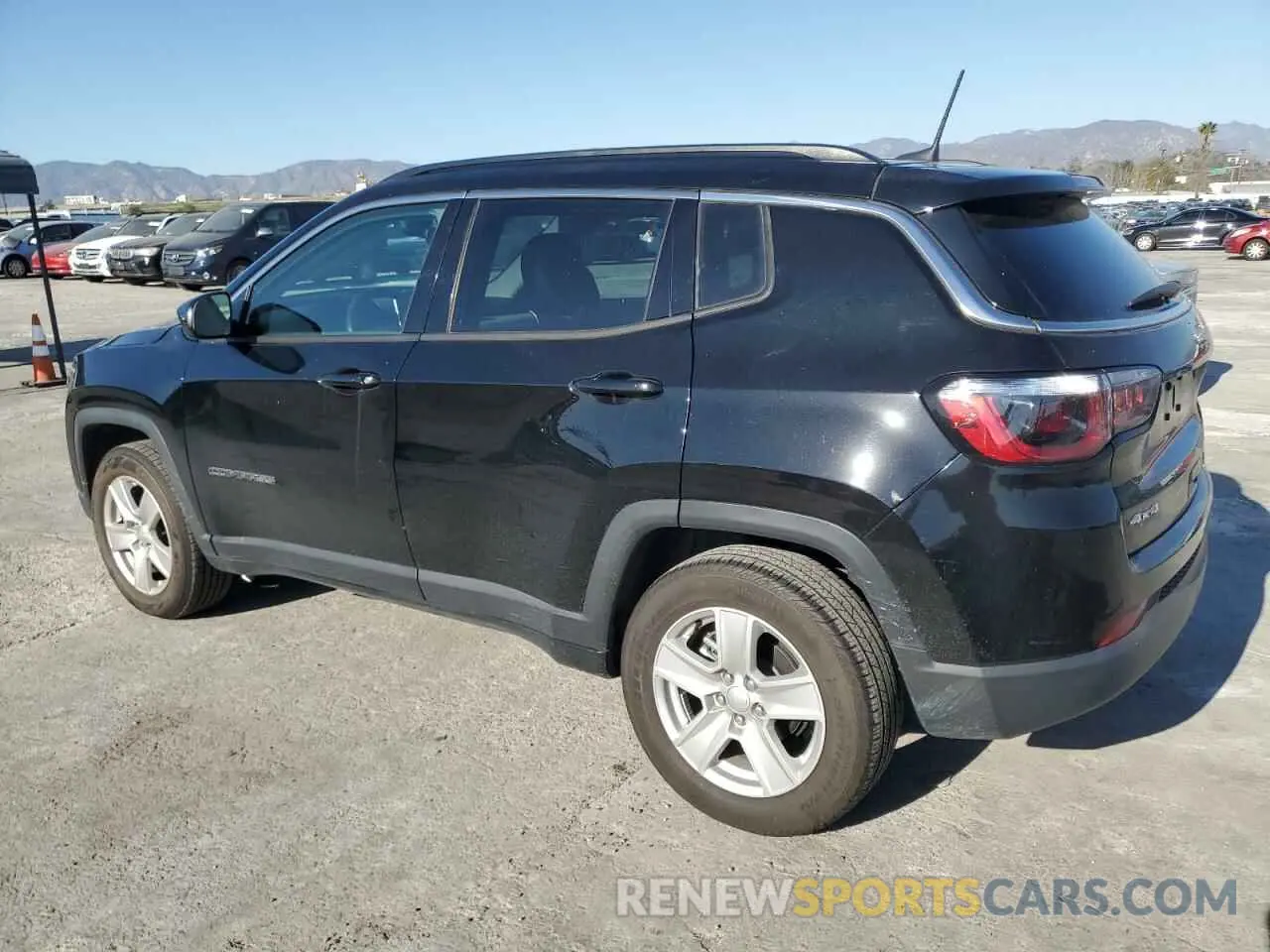 2 Photograph of a damaged car 3C4NJDBB6NT151038 JEEP COMPASS 2022