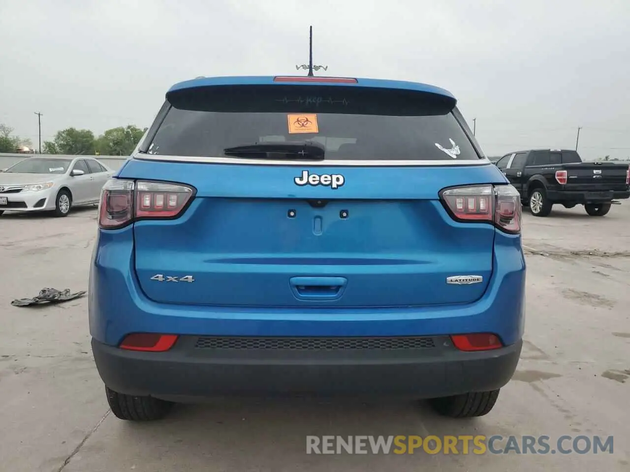 6 Photograph of a damaged car 3C4NJDBB6NT217667 JEEP COMPASS 2022