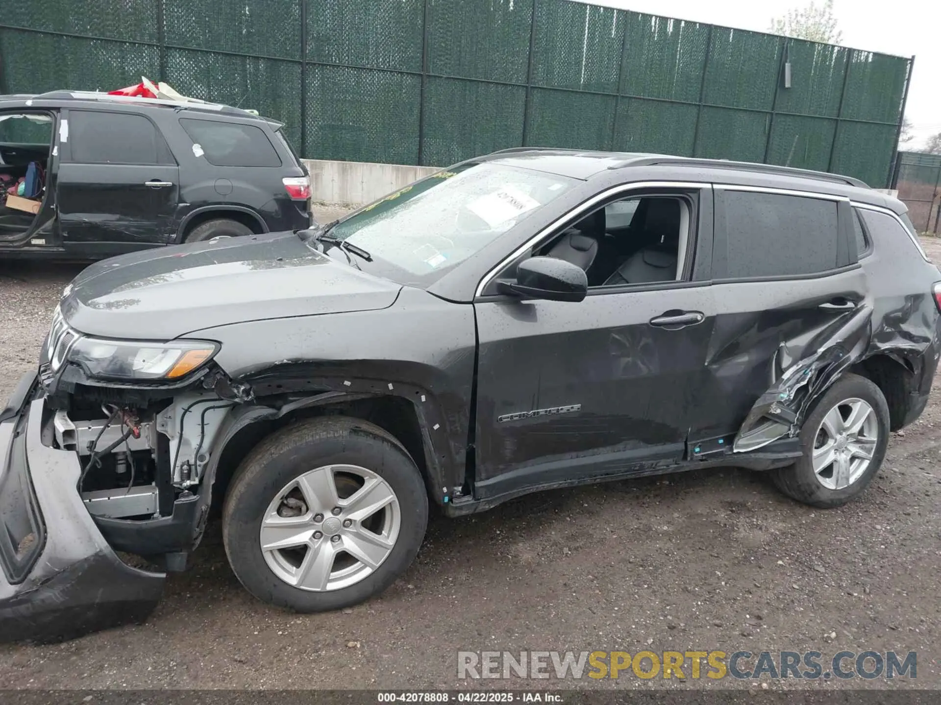 14 Photograph of a damaged car 3C4NJDBB7NT144275 JEEP COMPASS 2022