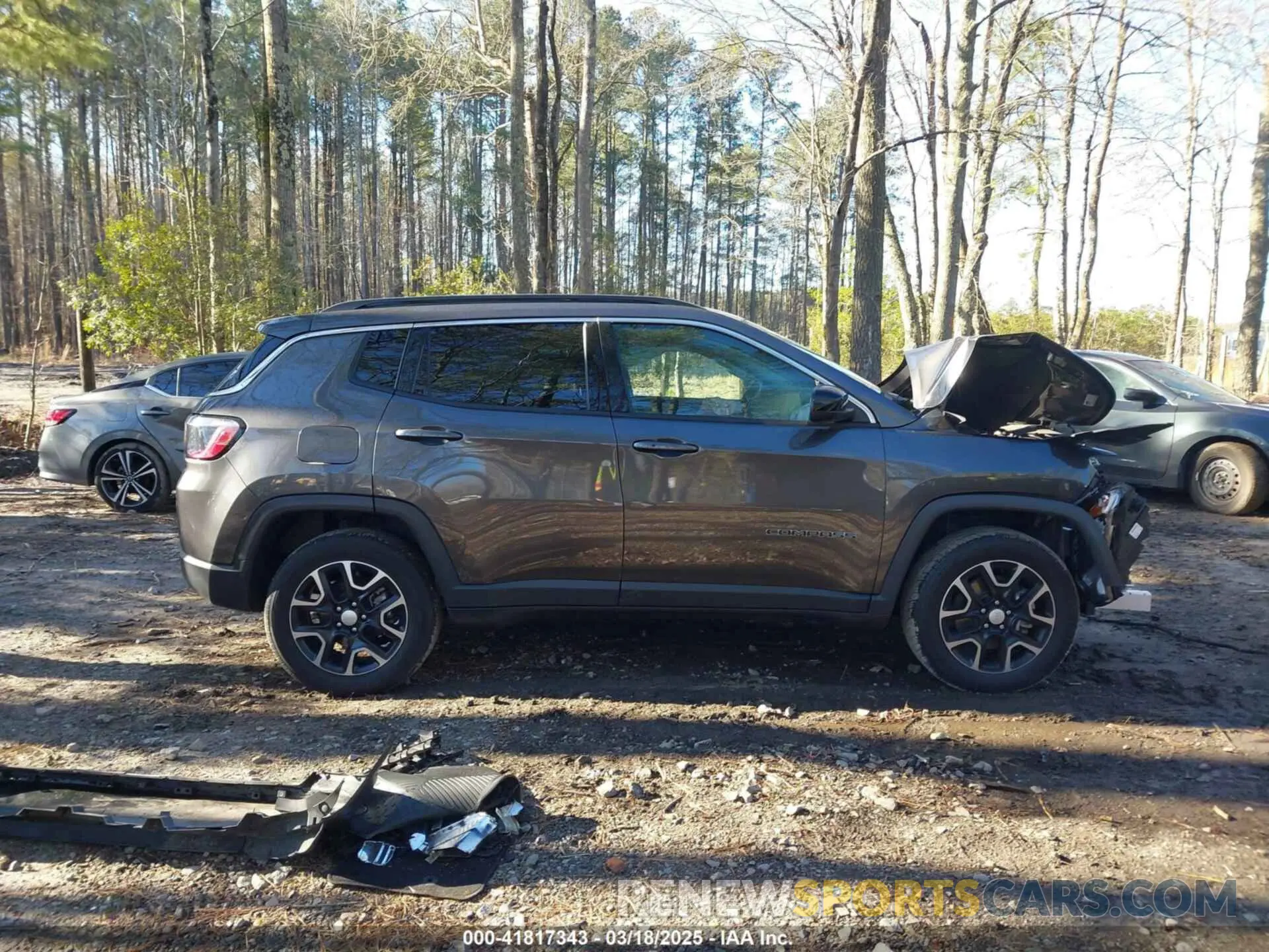14 Photograph of a damaged car 3C4NJDBB8NT124794 JEEP COMPASS 2022