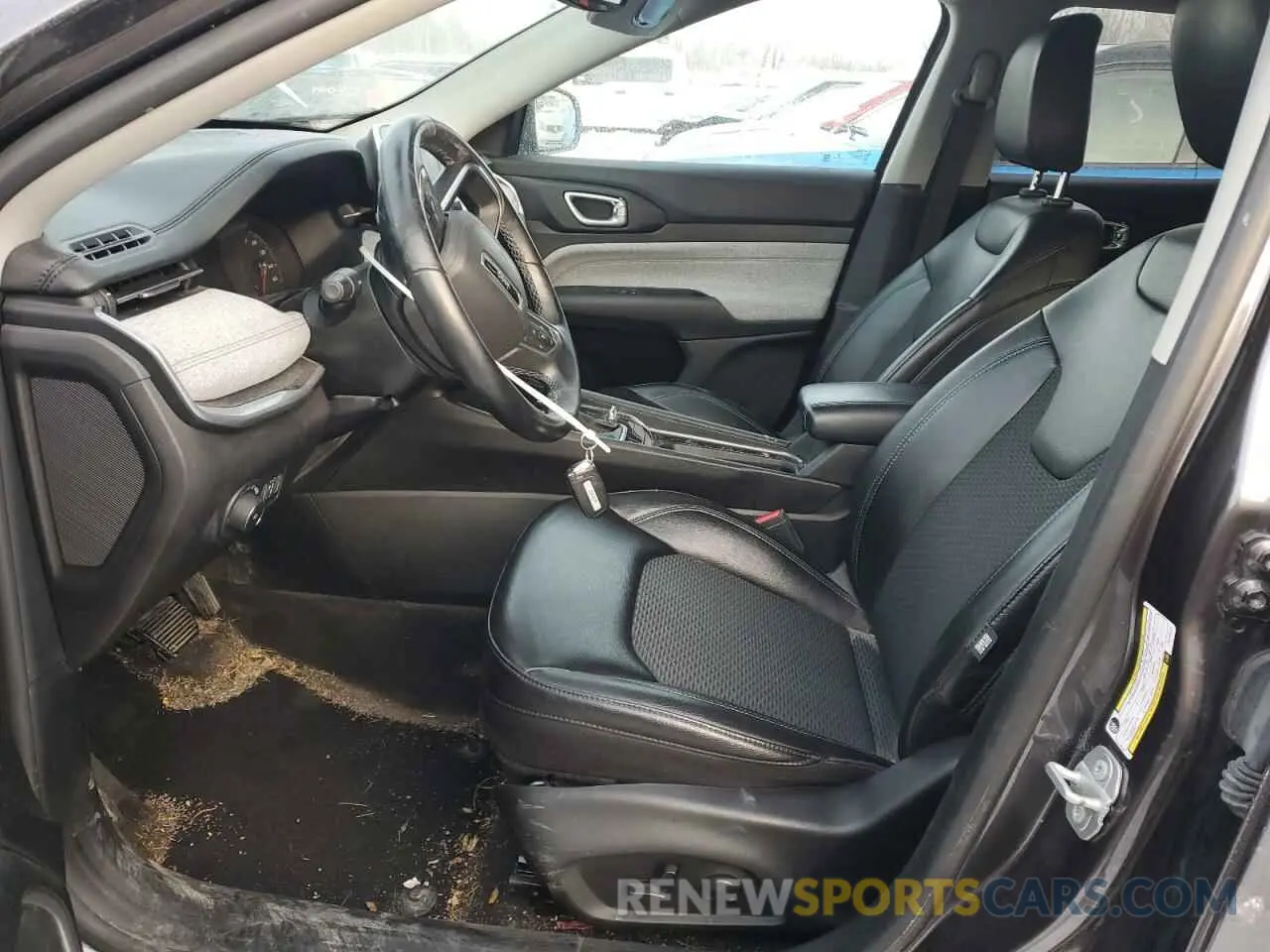7 Photograph of a damaged car 3C4NJDBB9NT125467 JEEP COMPASS 2022