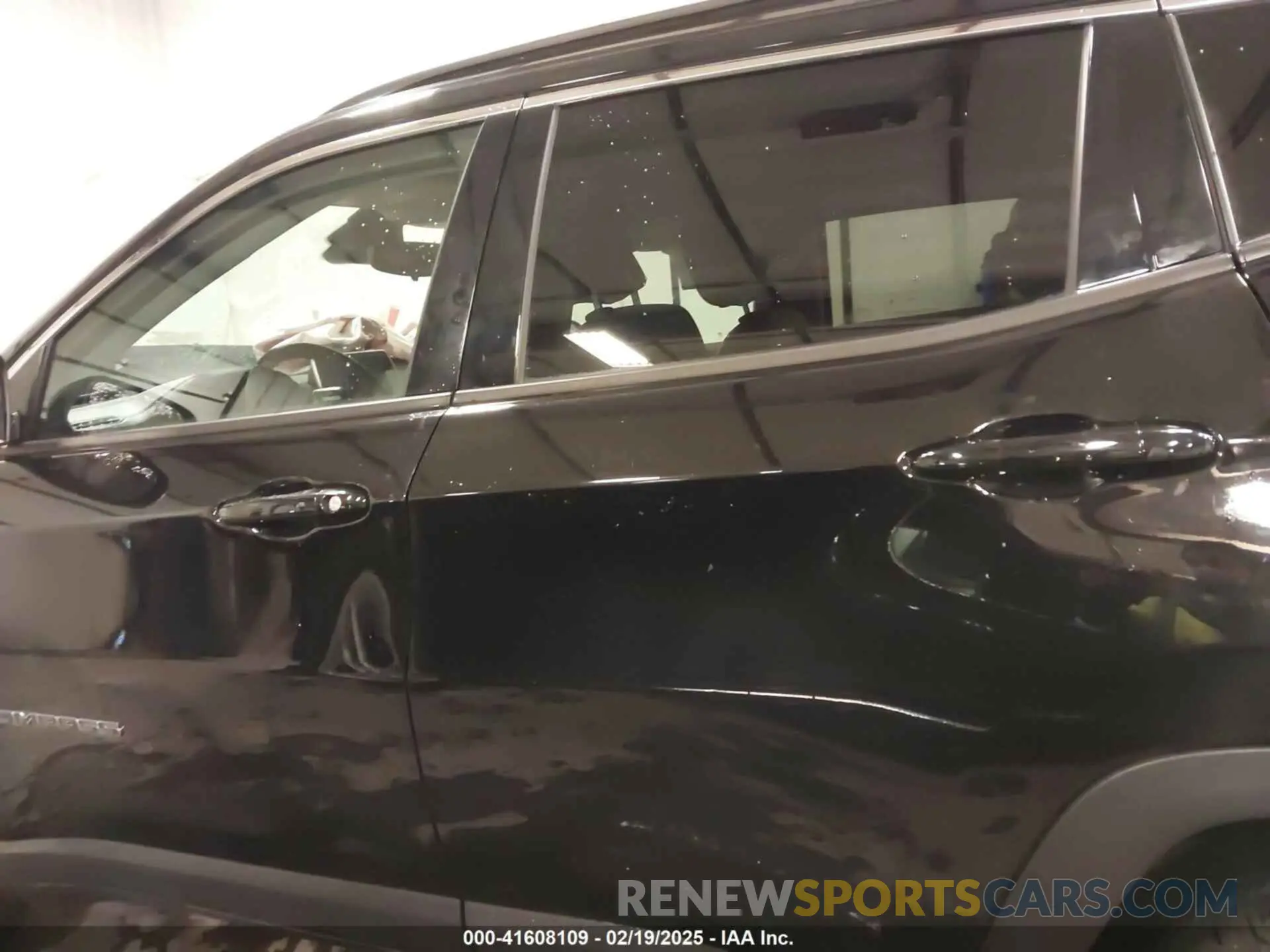 15 Photograph of a damaged car 3C4NJDBB9NT134329 JEEP COMPASS 2022