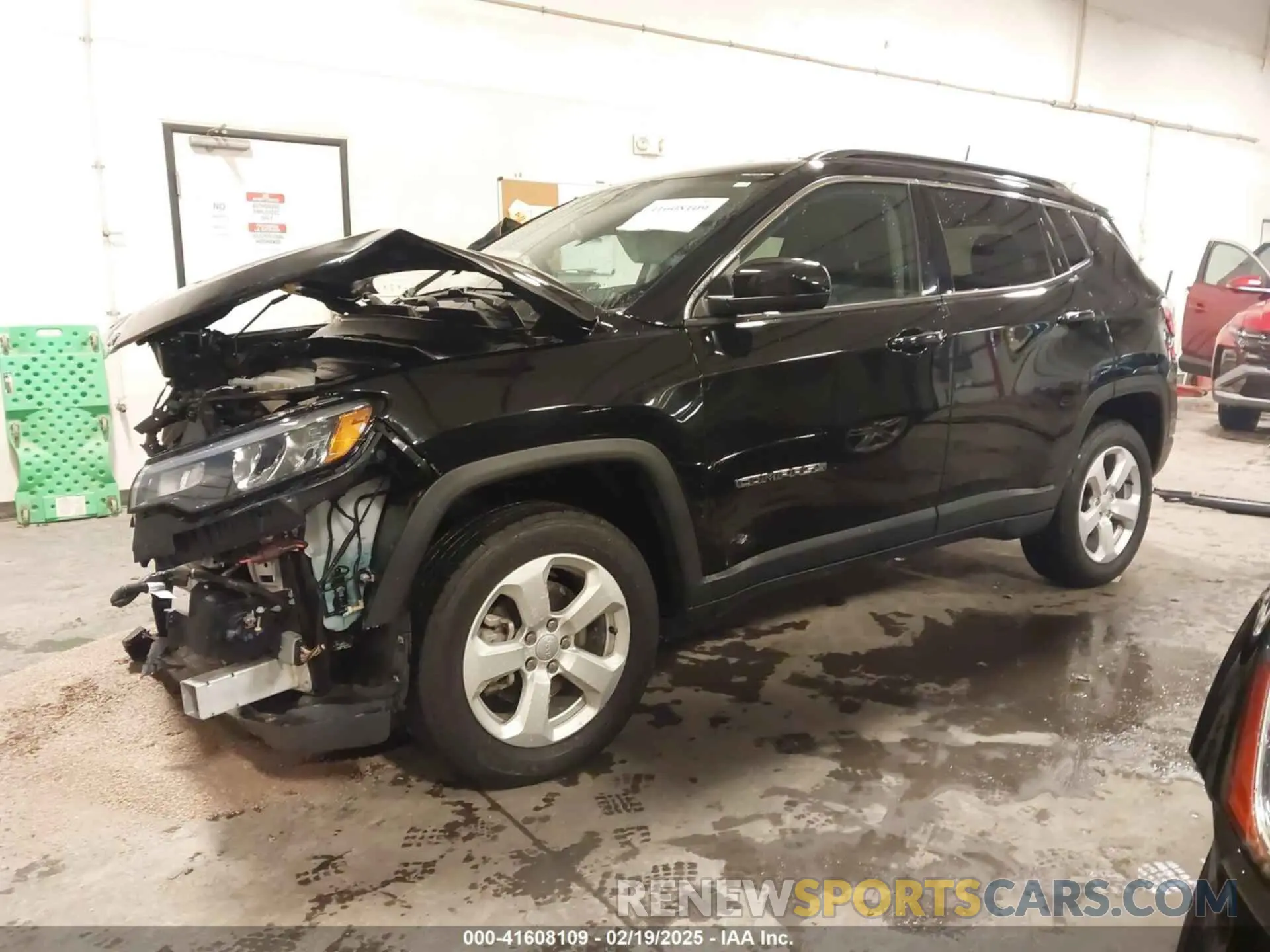 2 Photograph of a damaged car 3C4NJDBB9NT134329 JEEP COMPASS 2022