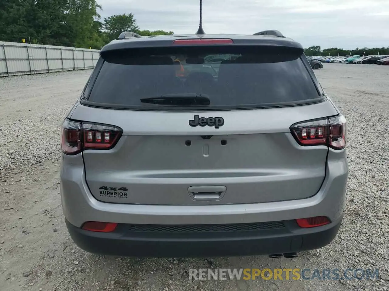 6 Photograph of a damaged car 3C4NJDBBXNT185676 JEEP COMPASS 2022