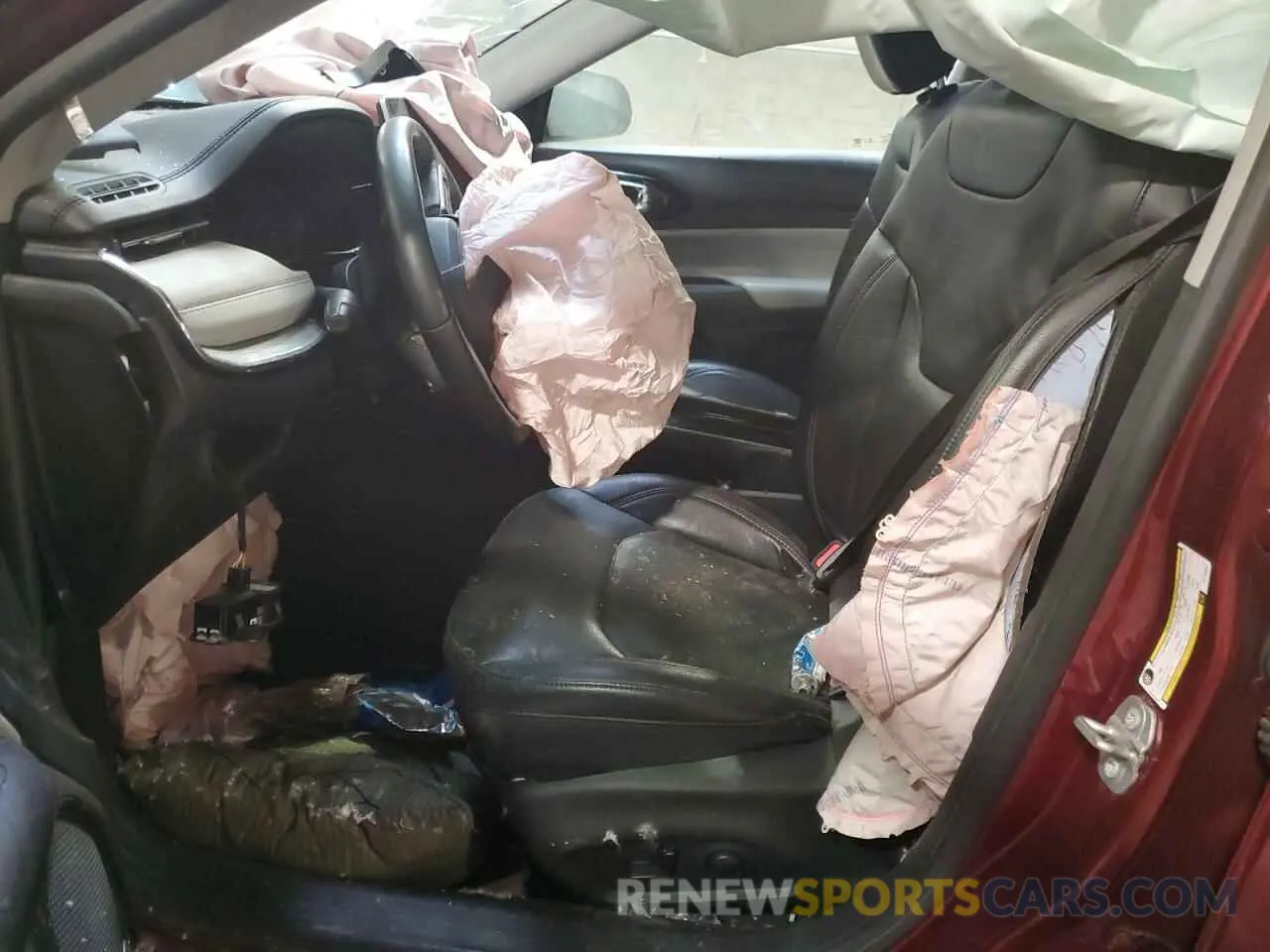7 Photograph of a damaged car 3C4NJDCB0NT180307 JEEP COMPASS 2022