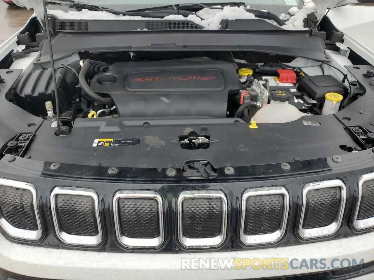14 Photograph of a damaged car 3C4NJDCB1NT111240 JEEP COMPASS 2022