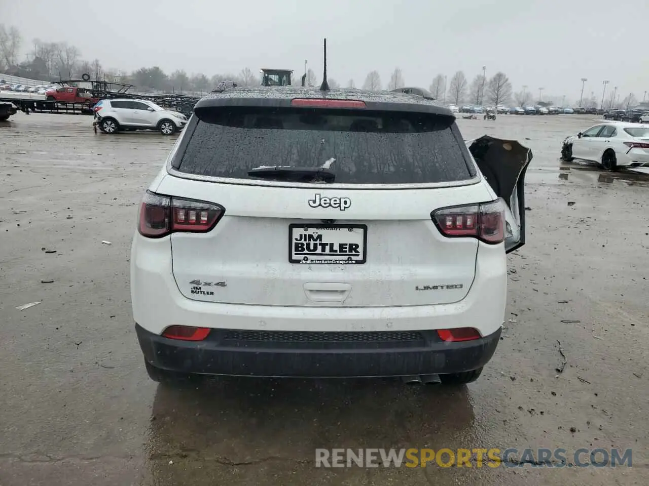 6 Photograph of a damaged car 3C4NJDCB1NT111240 JEEP COMPASS 2022