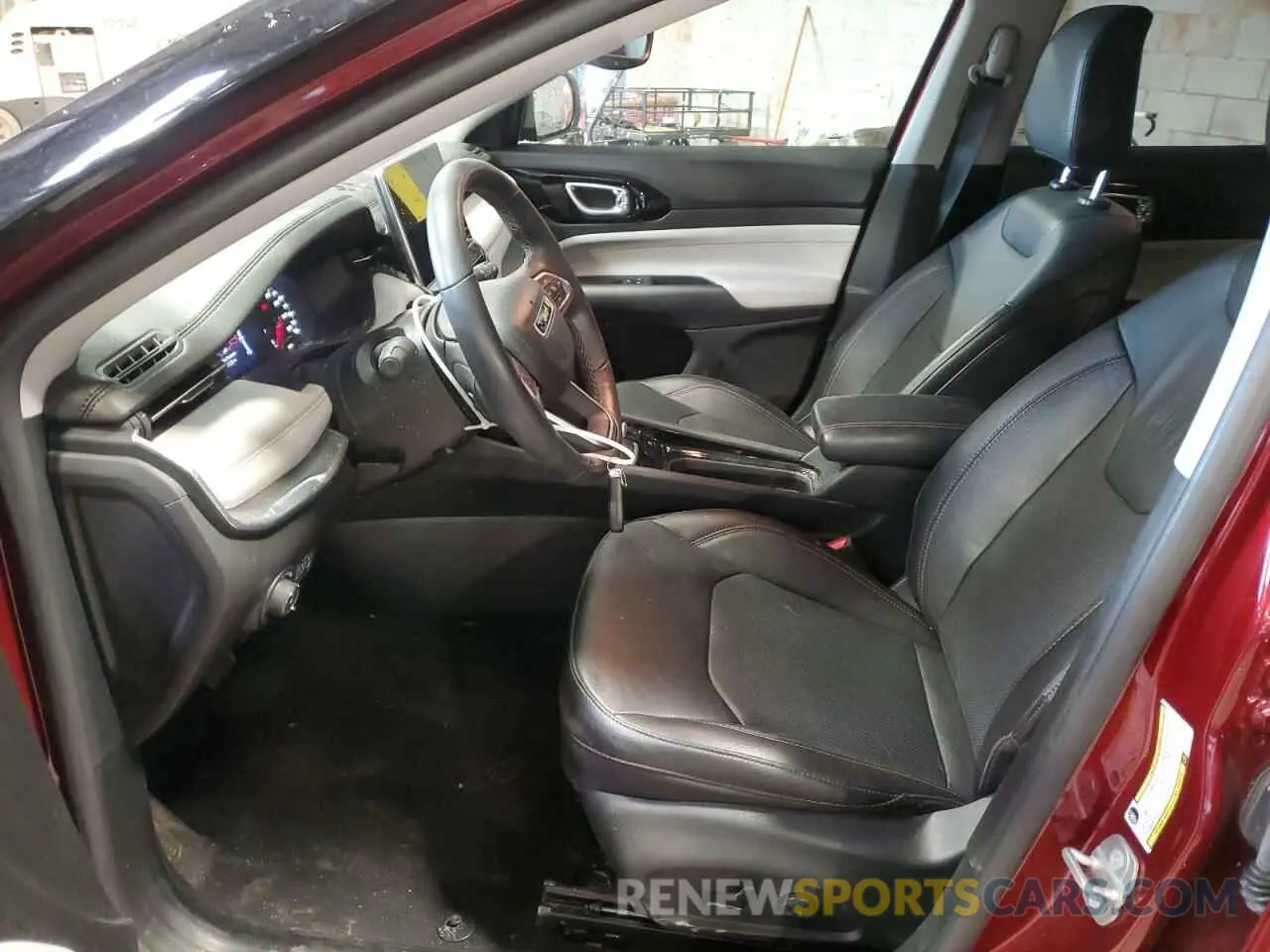 7 Photograph of a damaged car 3C4NJDCB1NT226128 JEEP COMPASS 2022