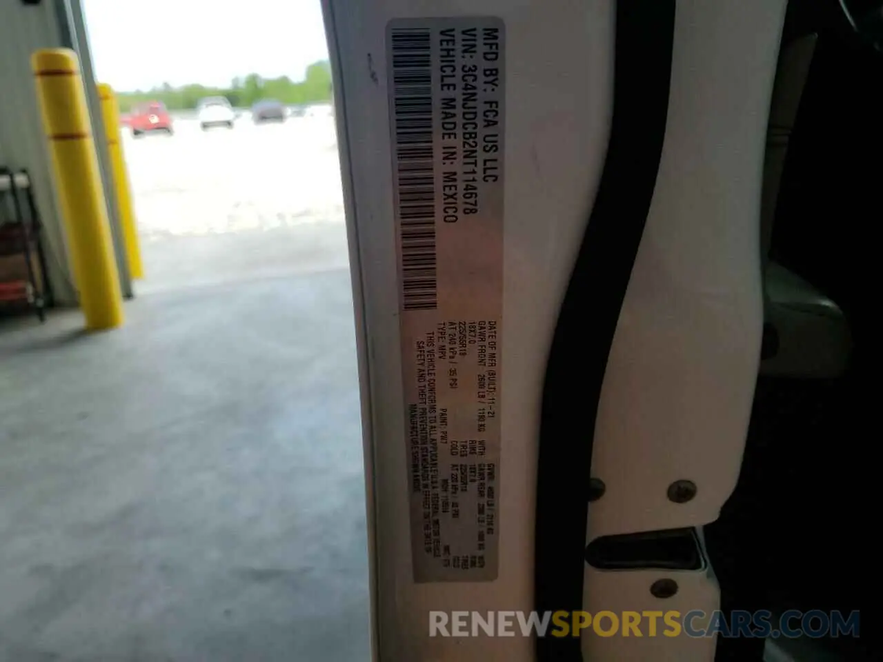 14 Photograph of a damaged car 3C4NJDCB2NT114678 JEEP COMPASS 2022