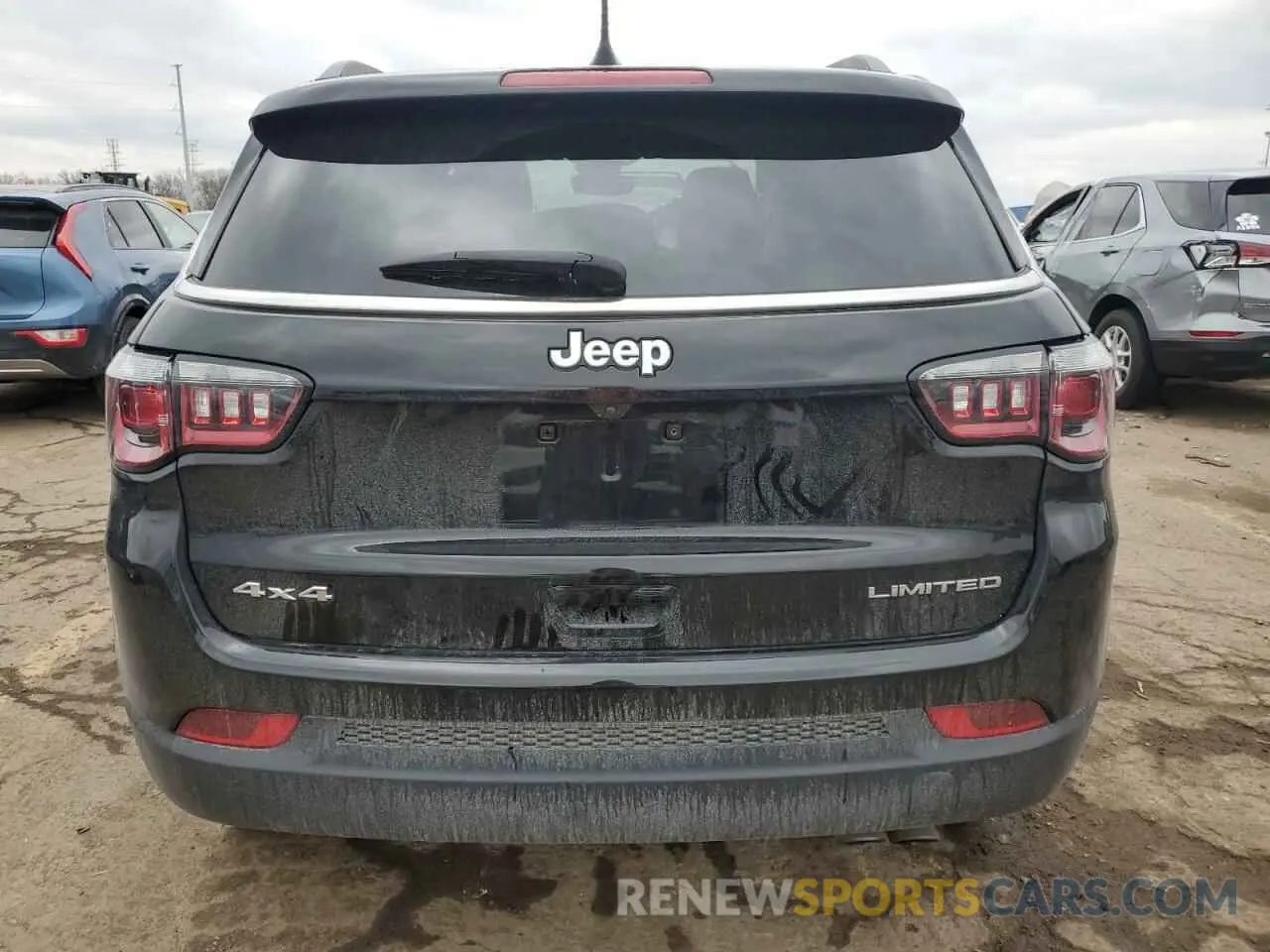 6 Photograph of a damaged car 3C4NJDCB2NT174427 JEEP COMPASS 2022