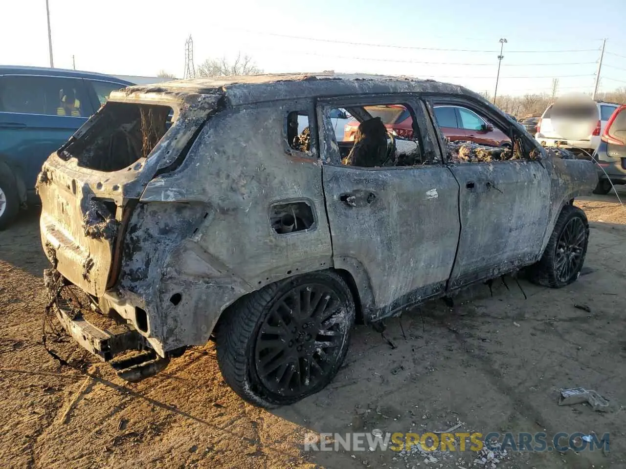 3 Photograph of a damaged car 3C4NJDCB3NT112101 JEEP COMPASS 2022