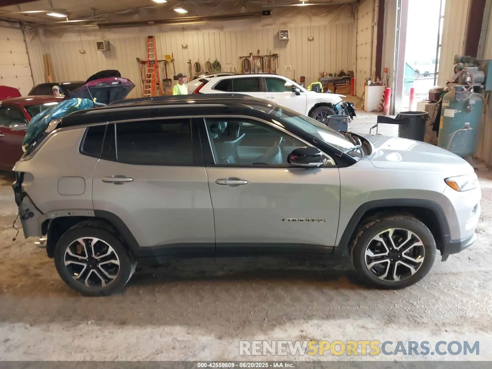 13 Photograph of a damaged car 3C4NJDCB3NT153697 JEEP COMPASS 2022
