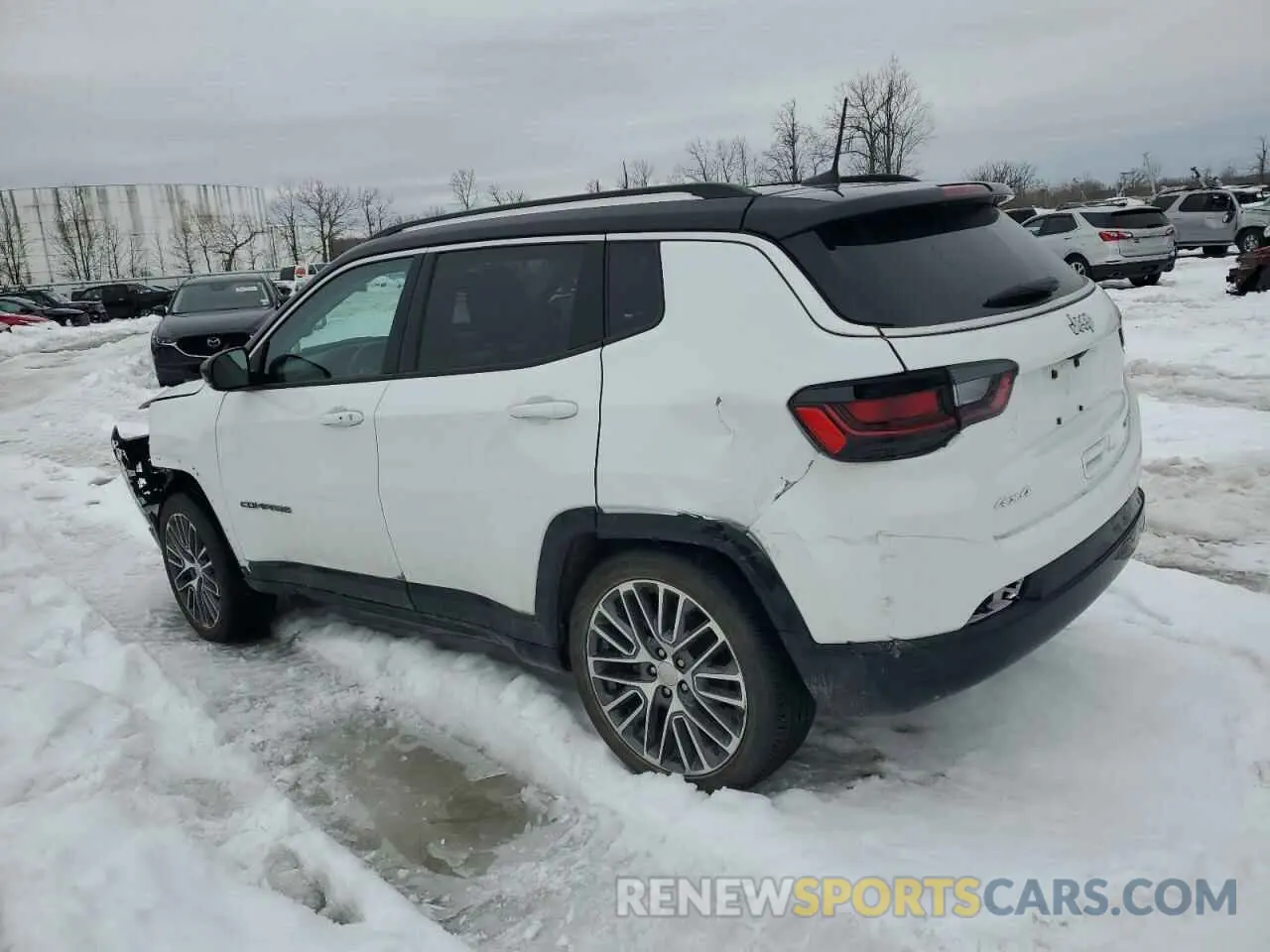 2 Photograph of a damaged car 3C4NJDCB3NT180981 JEEP COMPASS 2022