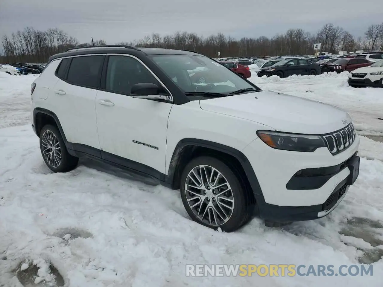 4 Photograph of a damaged car 3C4NJDCB3NT180981 JEEP COMPASS 2022