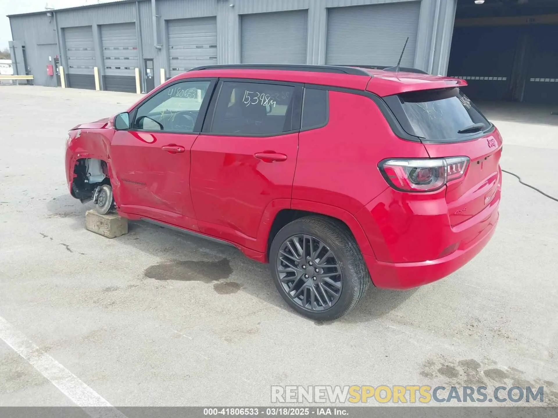 3 Photograph of a damaged car 3C4NJDCB3NT194315 JEEP COMPASS 2022
