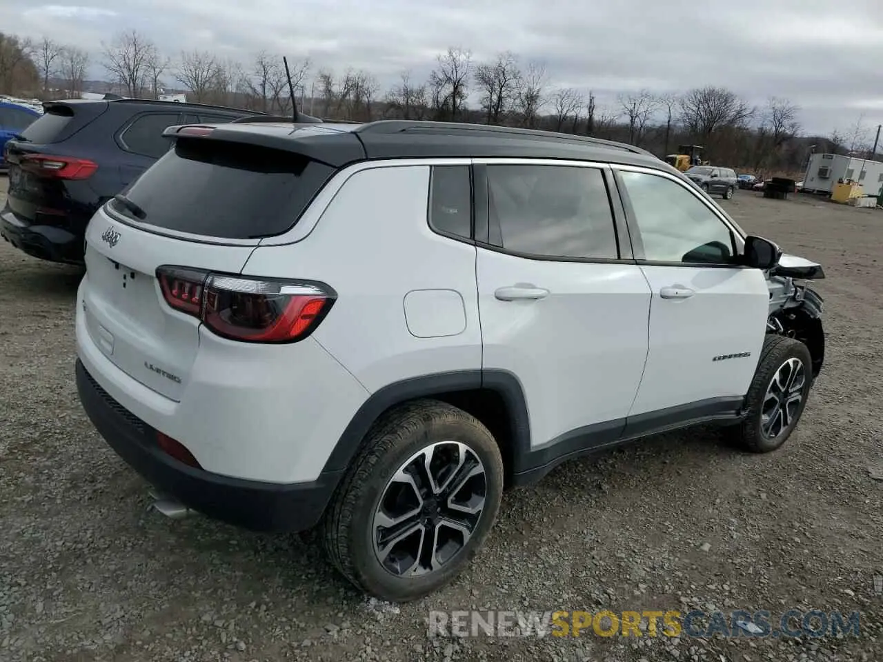 3 Photograph of a damaged car 3C4NJDCB3NT228513 JEEP COMPASS 2022