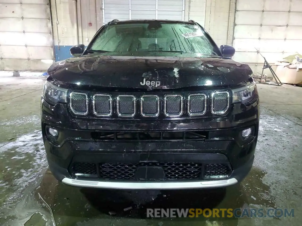 5 Photograph of a damaged car 3C4NJDCB5NT146248 JEEP COMPASS 2022