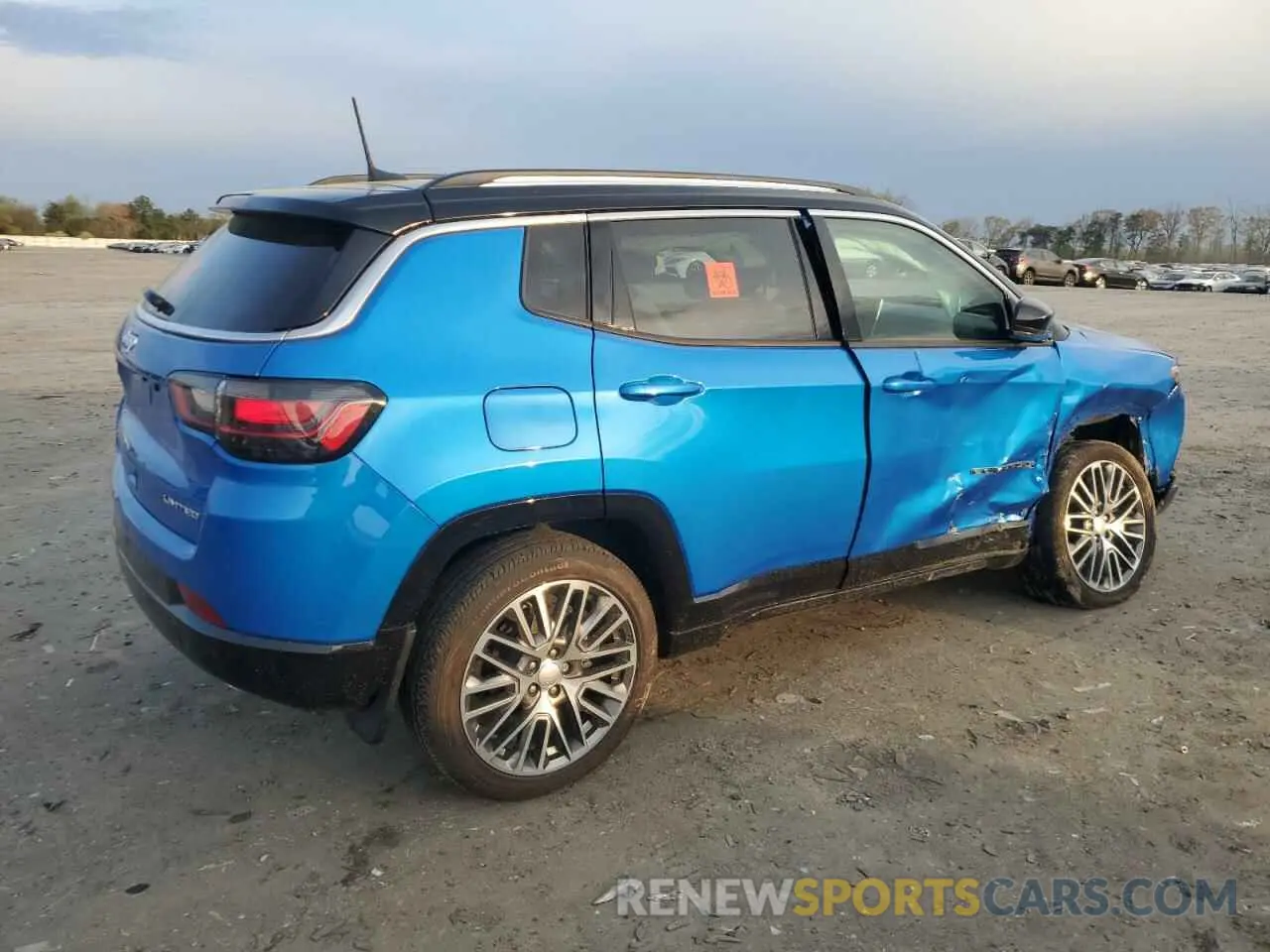 3 Photograph of a damaged car 3C4NJDCB6NT105806 JEEP COMPASS 2022