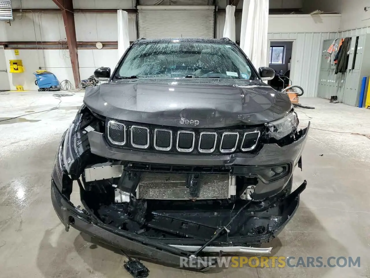 5 Photograph of a damaged car 3C4NJDCB6NT188668 JEEP COMPASS 2022