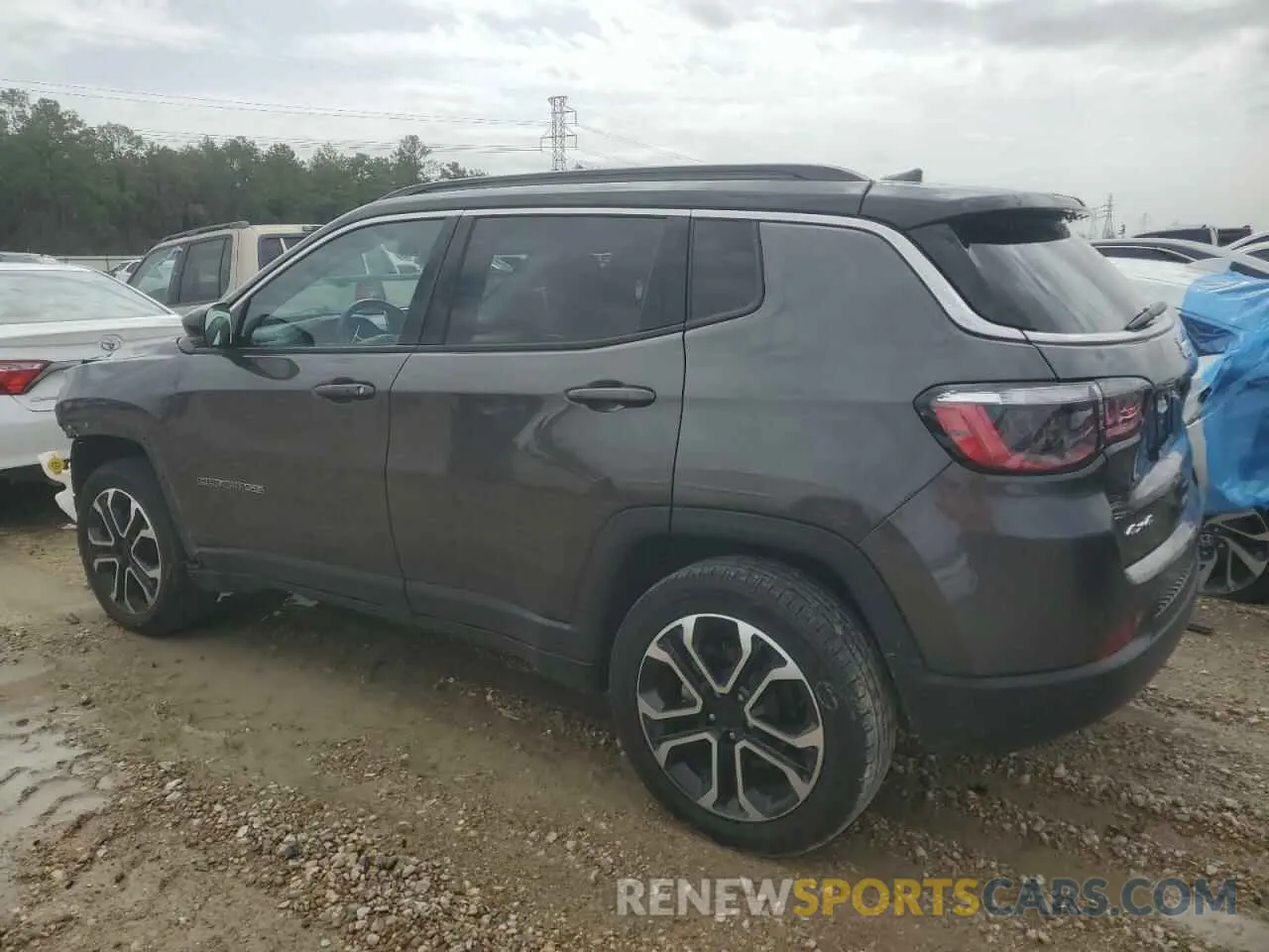 2 Photograph of a damaged car 3C4NJDCB7NT231320 JEEP COMPASS 2022