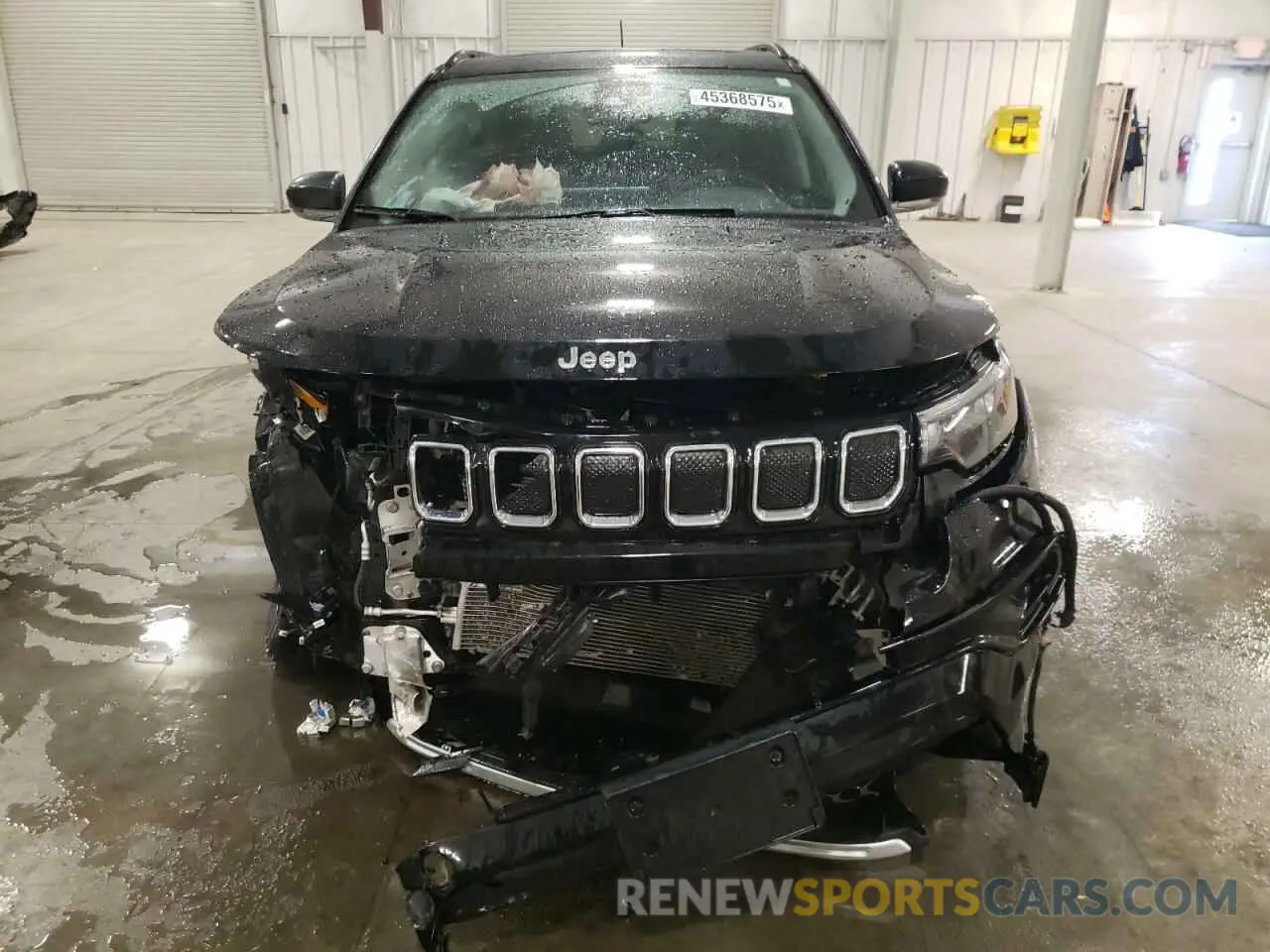 5 Photograph of a damaged car 3C4NJDCB8NT108125 JEEP COMPASS 2022