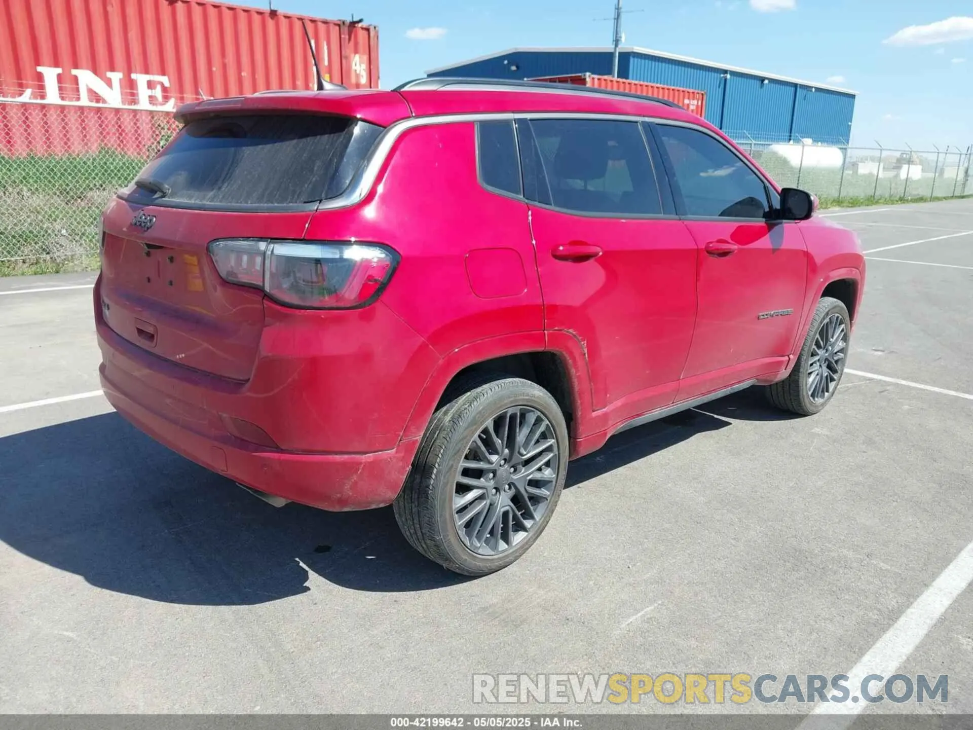 4 Photograph of a damaged car 3C4NJDCB8NT146177 JEEP COMPASS 2022