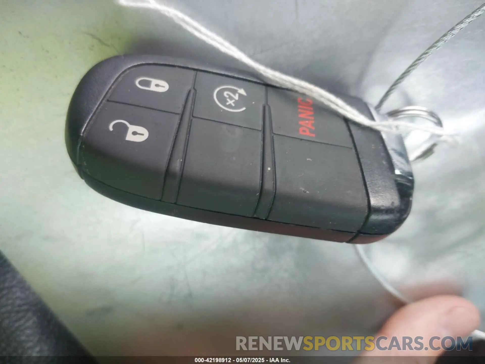 11 Photograph of a damaged car 3C4NJDCB9NT136225 JEEP COMPASS 2022
