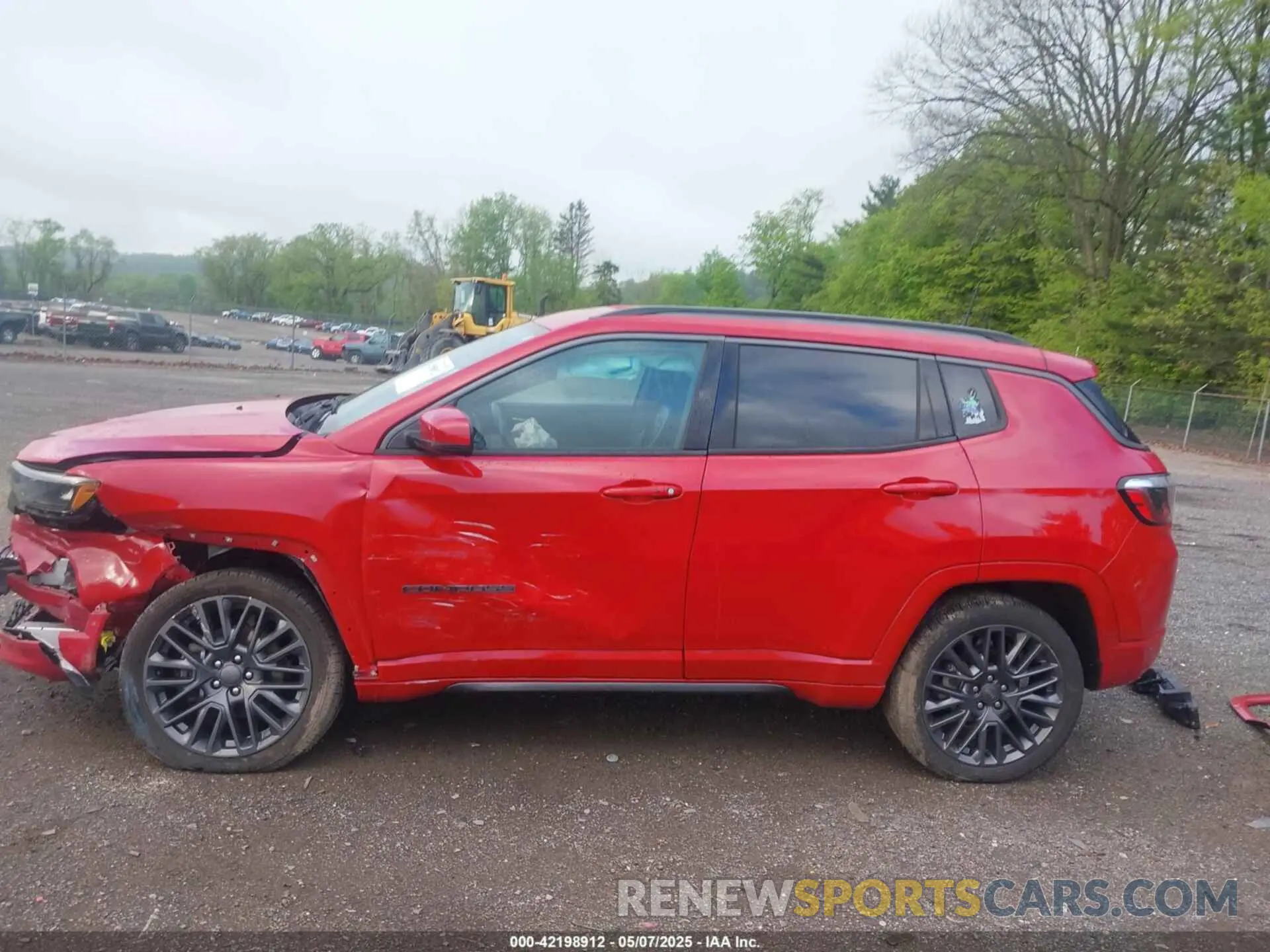 15 Photograph of a damaged car 3C4NJDCB9NT136225 JEEP COMPASS 2022