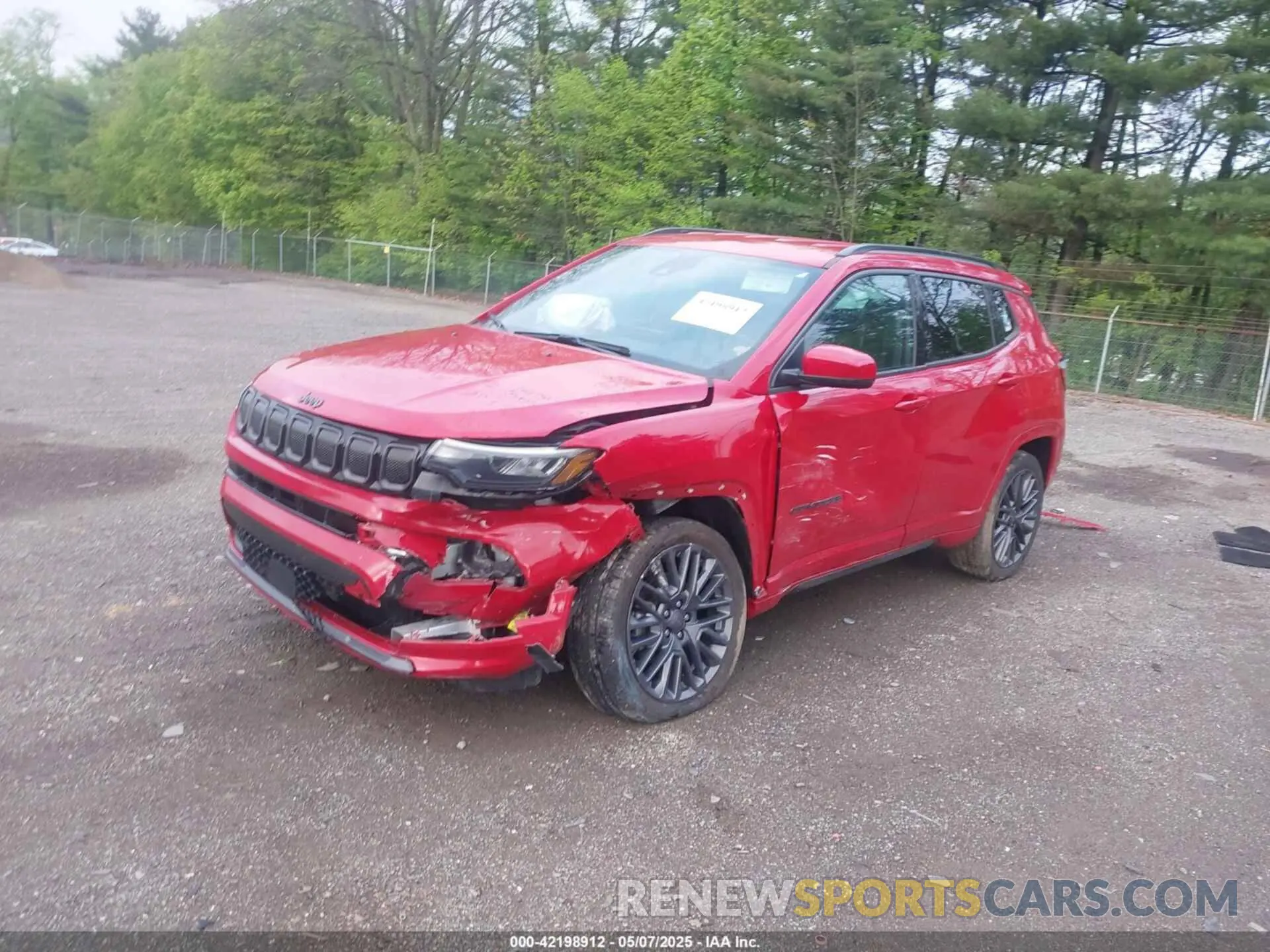 2 Photograph of a damaged car 3C4NJDCB9NT136225 JEEP COMPASS 2022