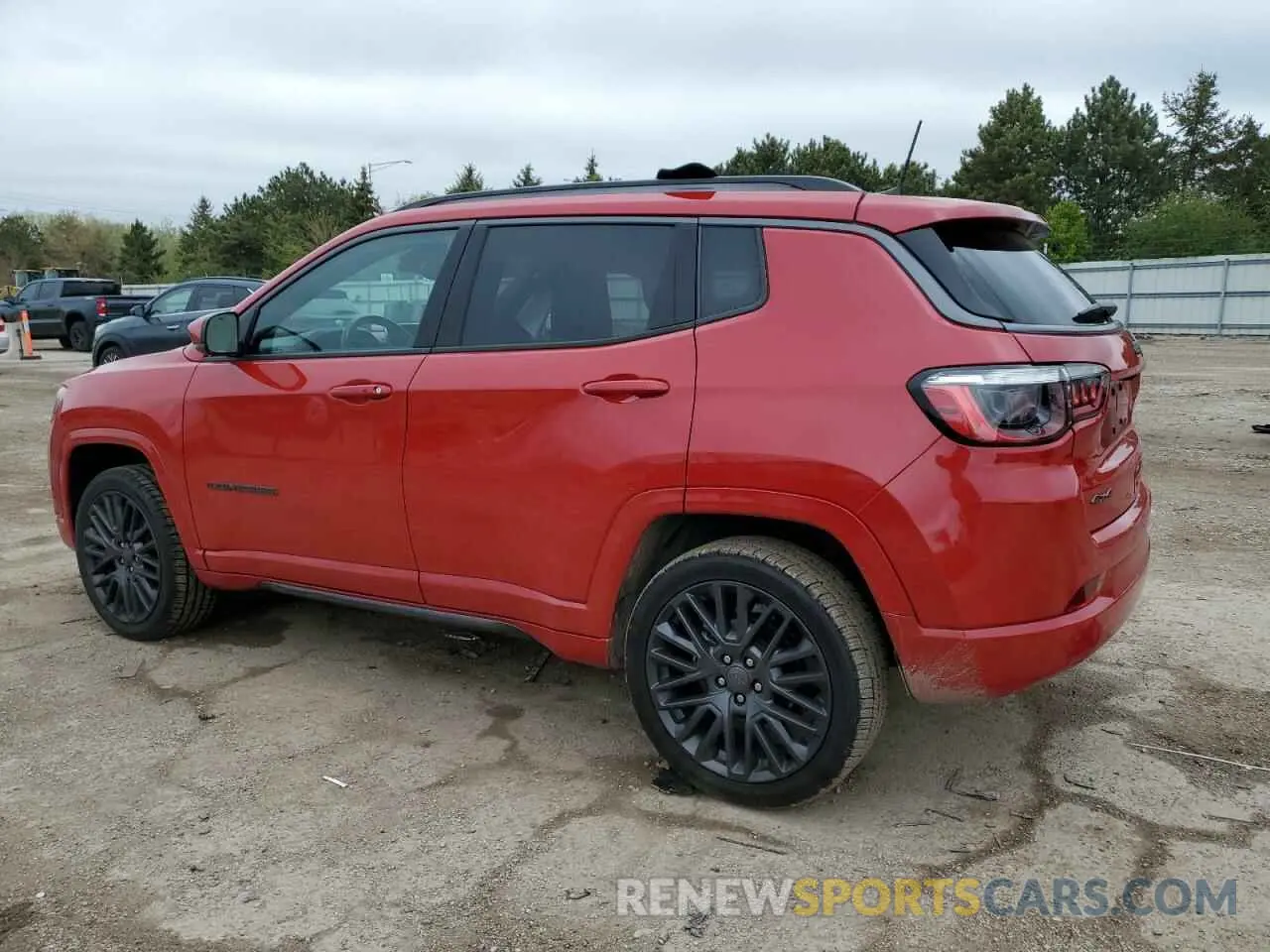 2 Photograph of a damaged car 3C4NJDCB9NT136404 JEEP COMPASS 2022
