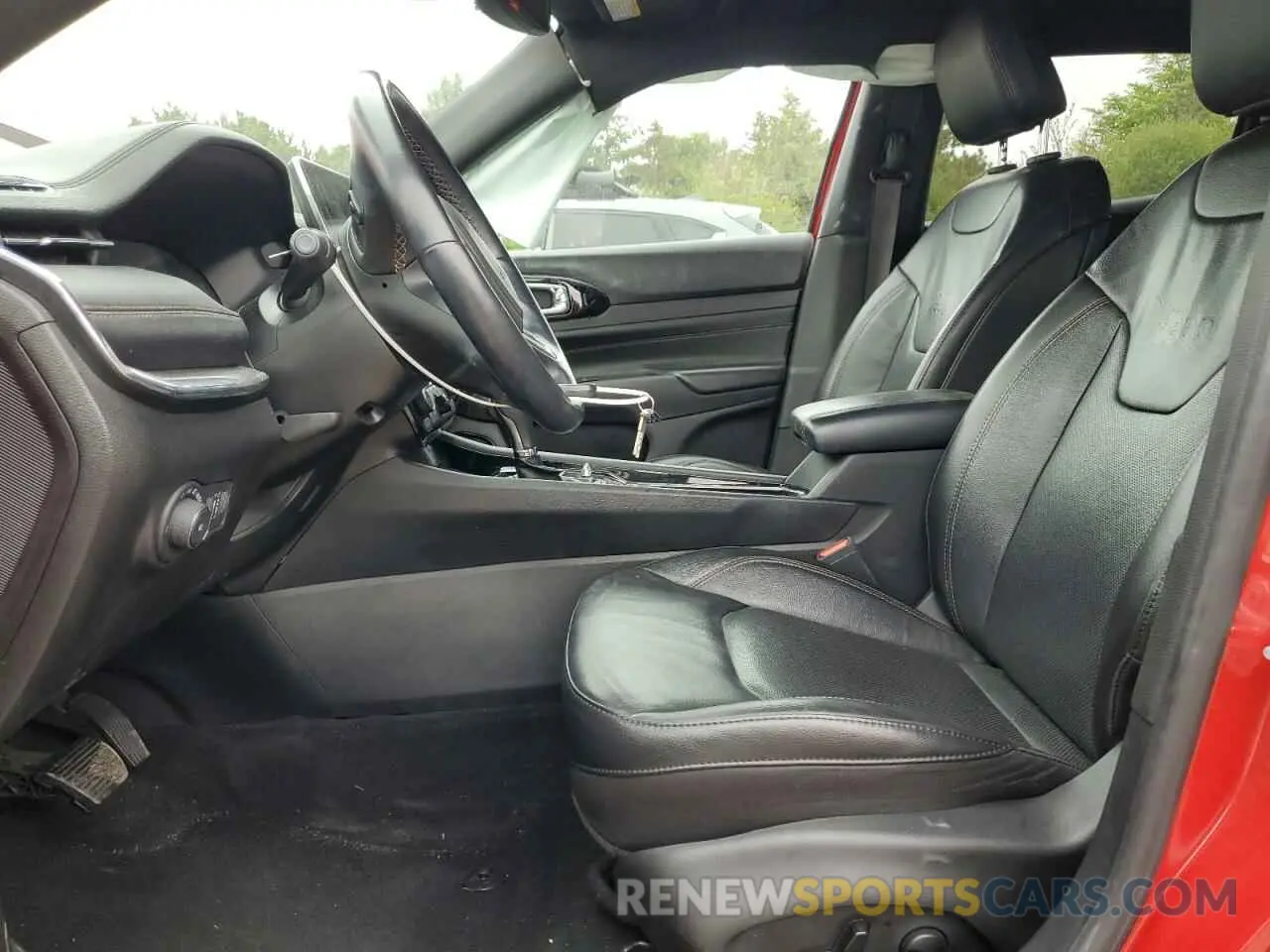 7 Photograph of a damaged car 3C4NJDCB9NT136404 JEEP COMPASS 2022