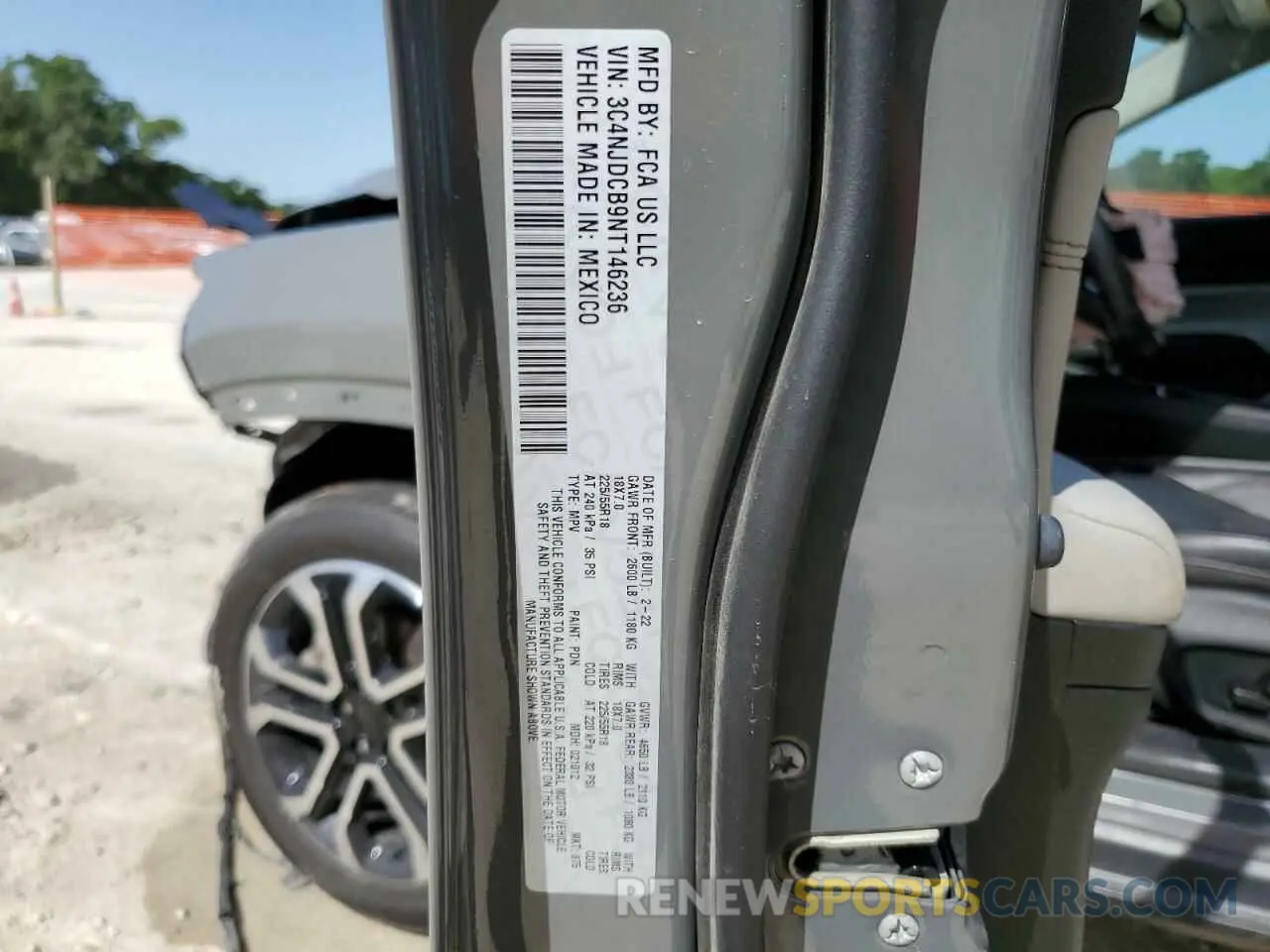 13 Photograph of a damaged car 3C4NJDCB9NT146236 JEEP COMPASS 2022