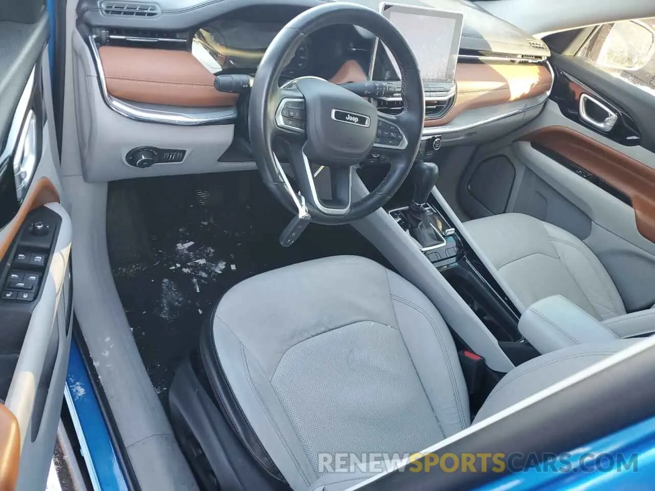 8 Photograph of a damaged car 3C4NJDCB9NT160489 JEEP COMPASS 2022