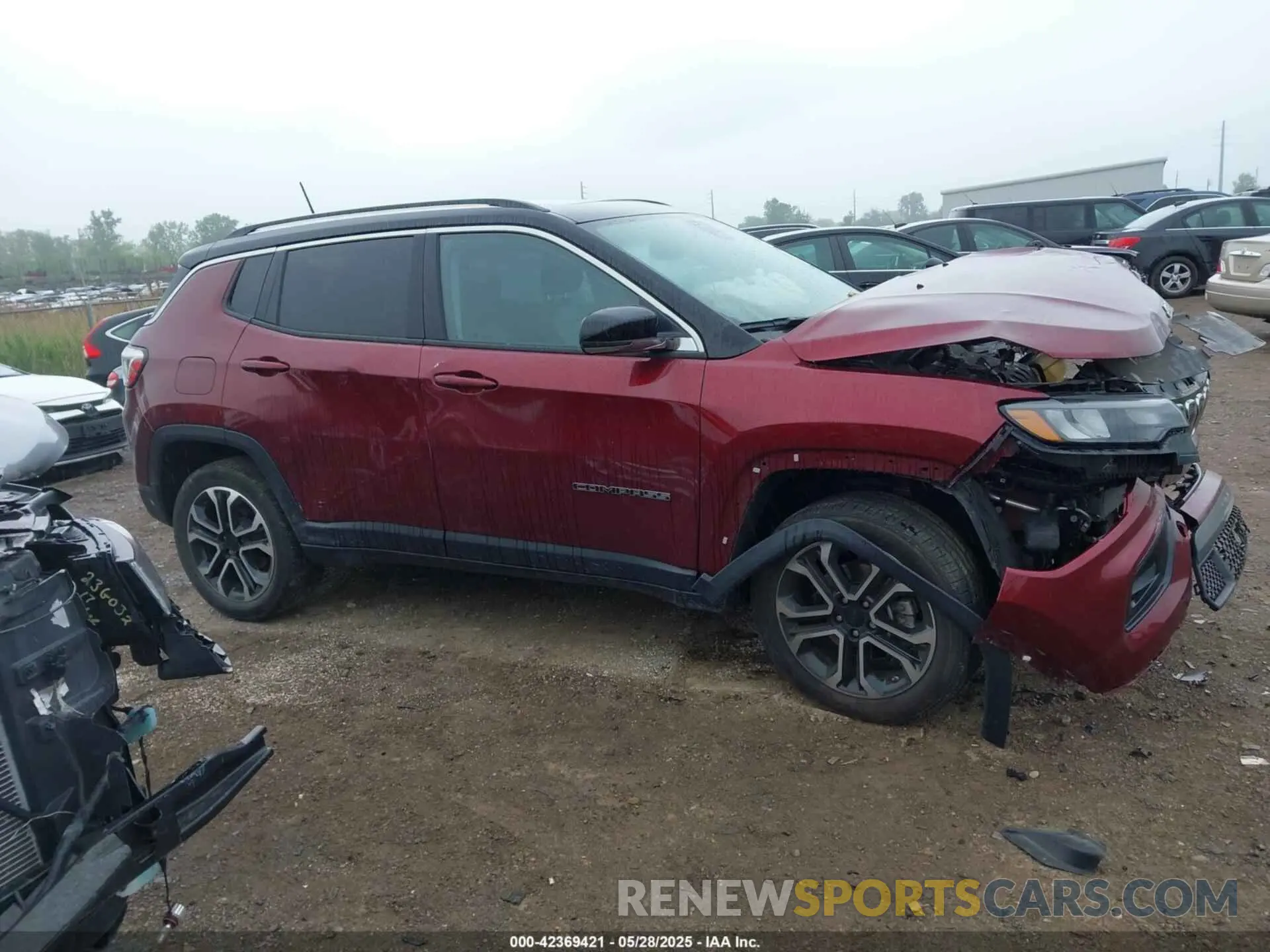 12 Photograph of a damaged car 3C4NJDCB9NT180208 JEEP COMPASS 2022