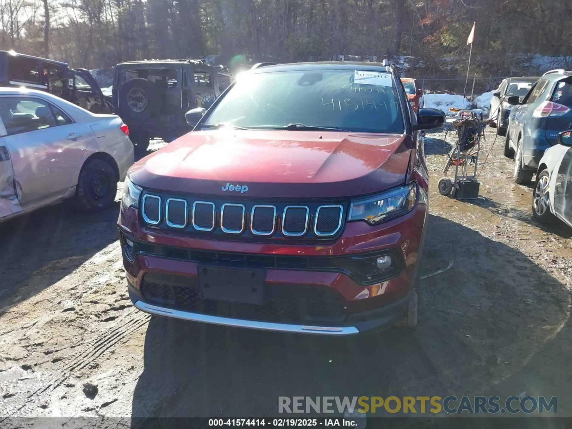 13 Photograph of a damaged car 3C4NJDCB9NT193699 JEEP COMPASS 2022